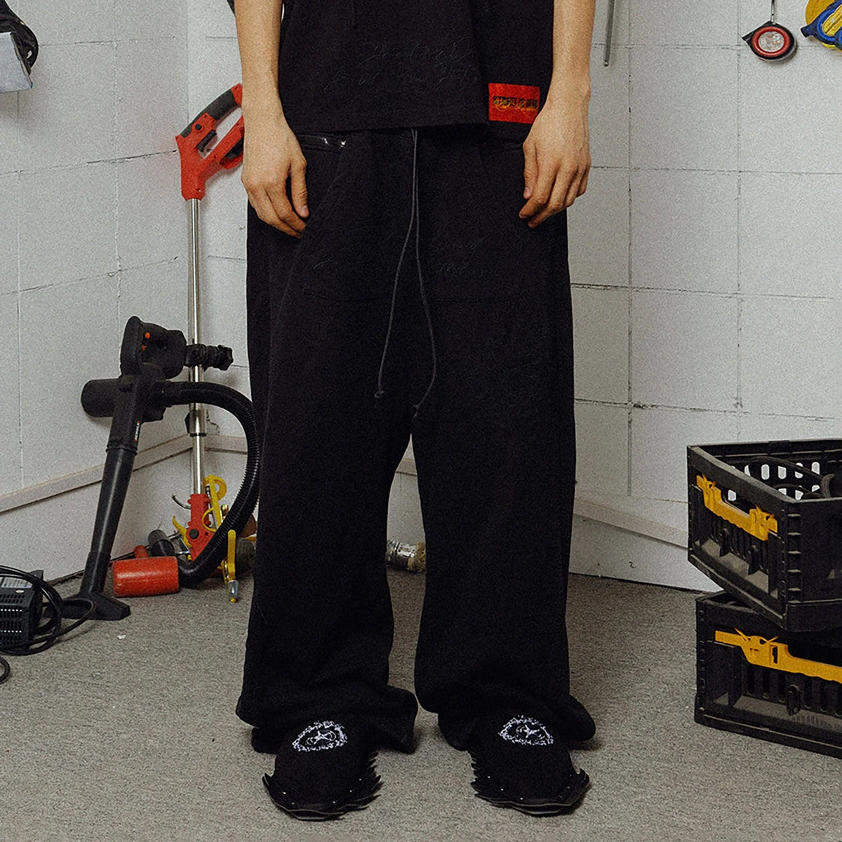 FVVO Distressed Embroidered Drawstring Sweatpants