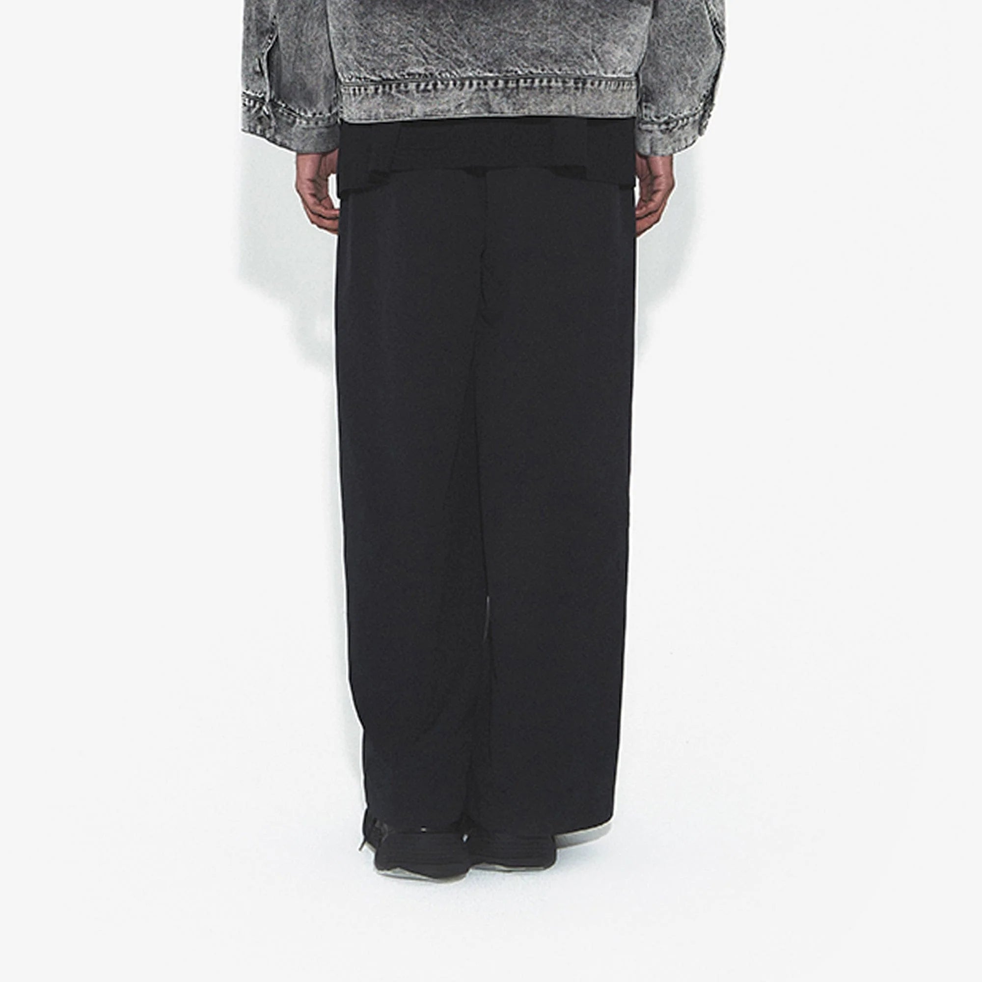 VANN VALRENCE Washed Contrast-Panel Wide-Leg Jeans