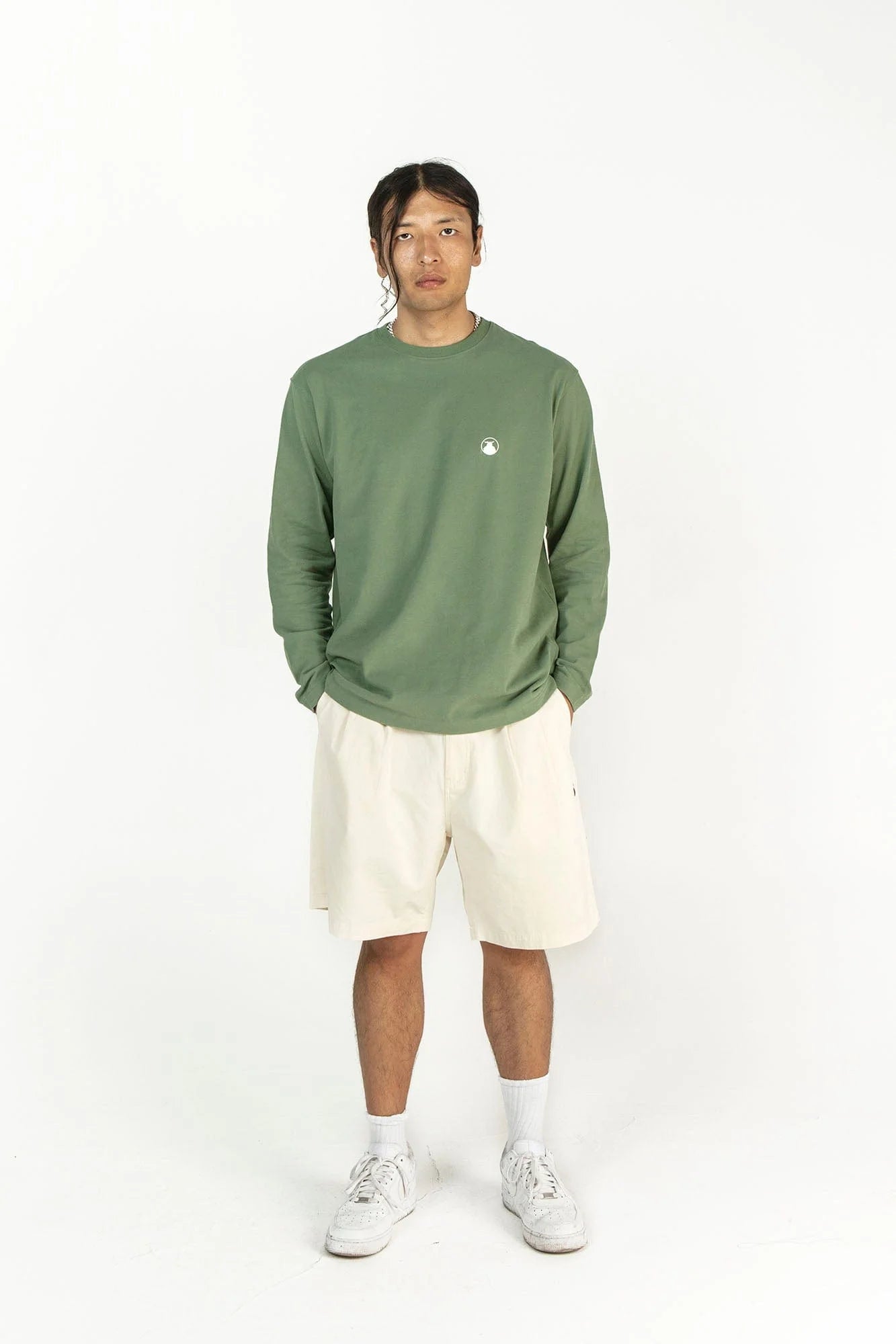 NERHI Essential LOGO Pleated Shorts