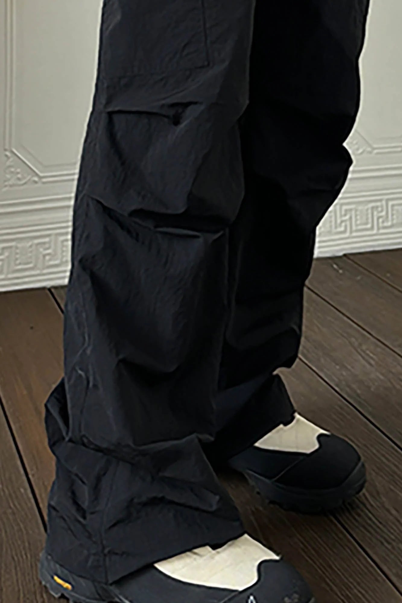KREATE Crinkled Zippered Cargo Pants