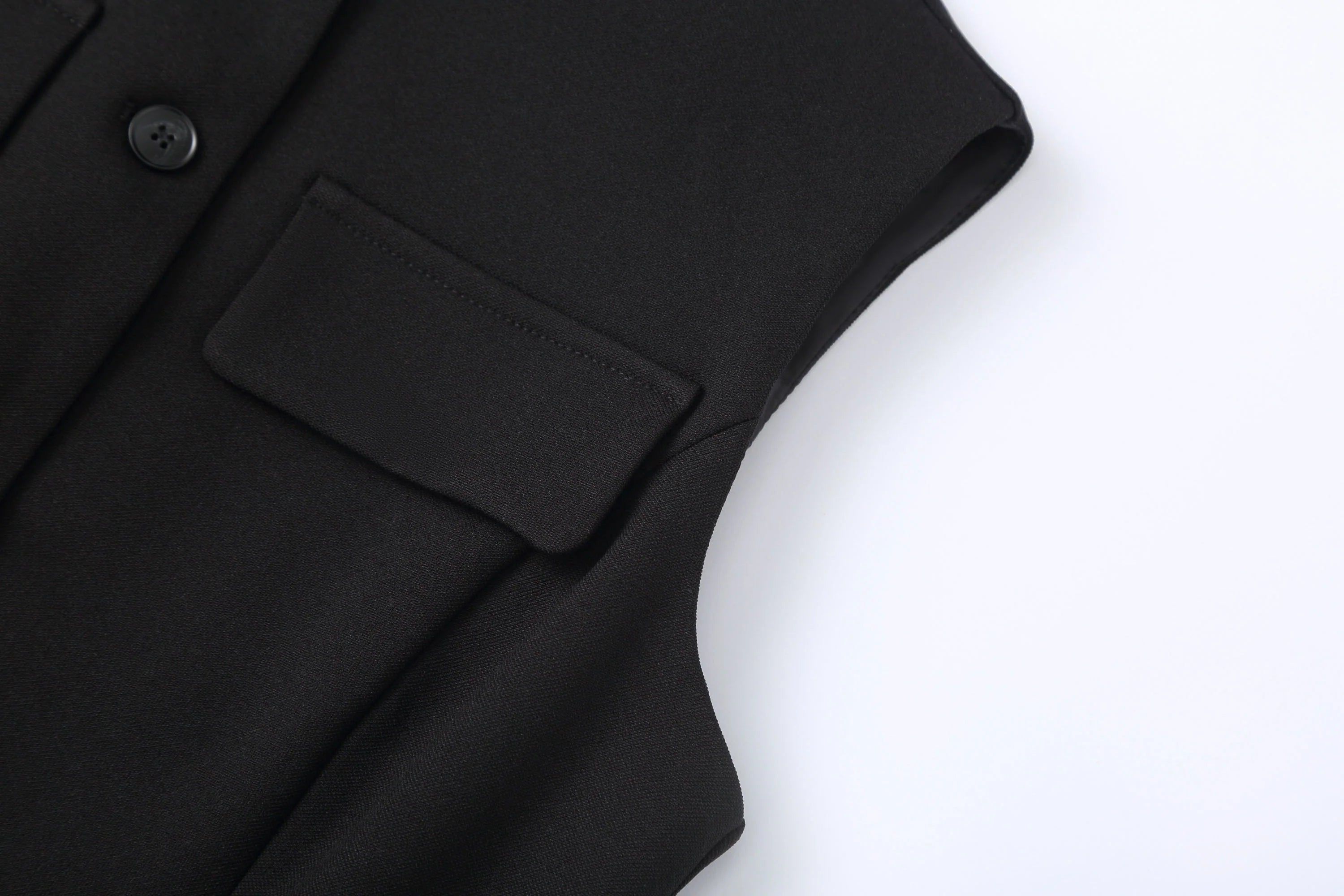 CLP Mandarin-Collar Curved-Placket Button Vest