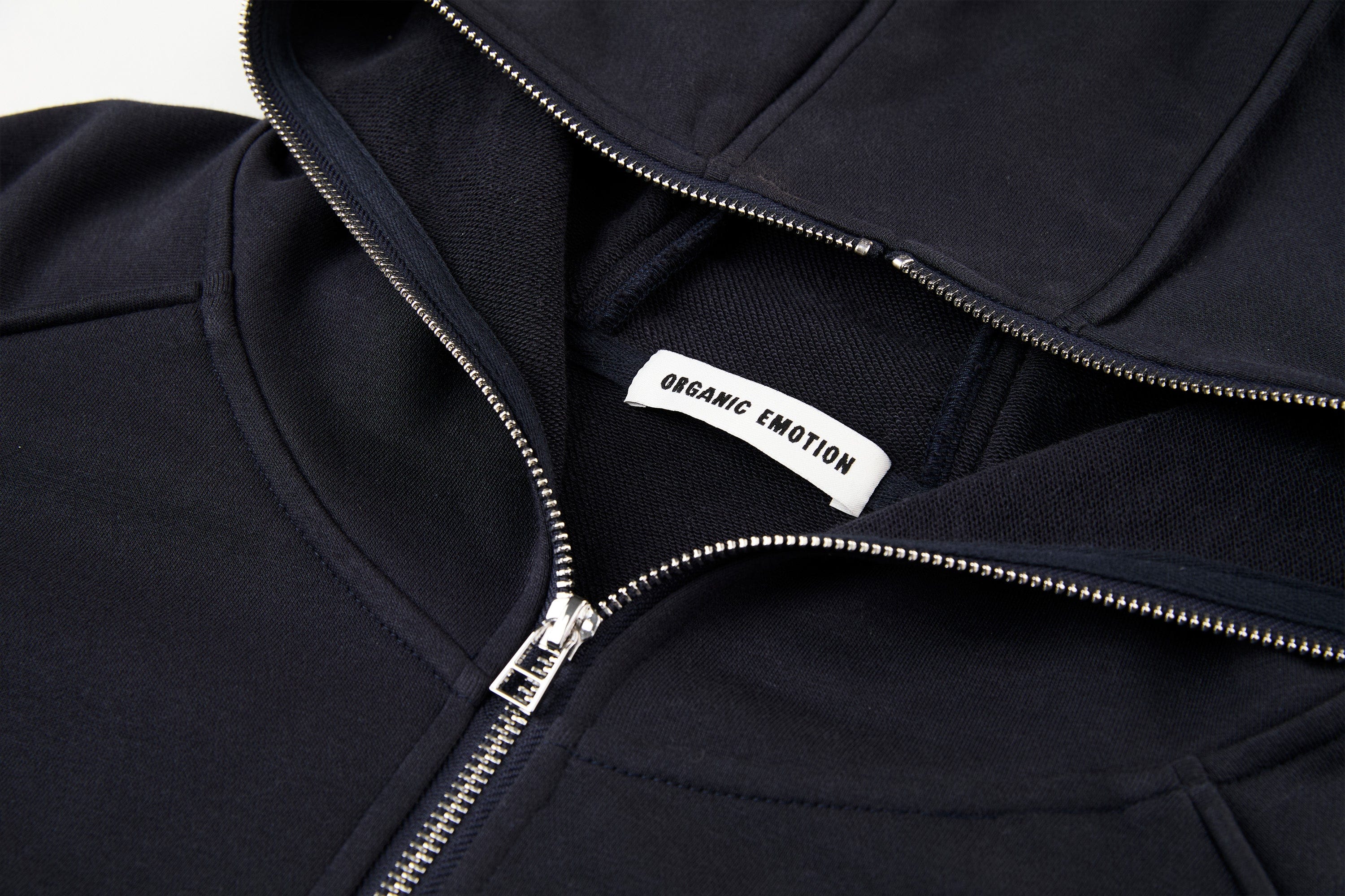 ORGANIC EMOTION Curved Panel Drawstring-Hem Zip-Up Hoodie