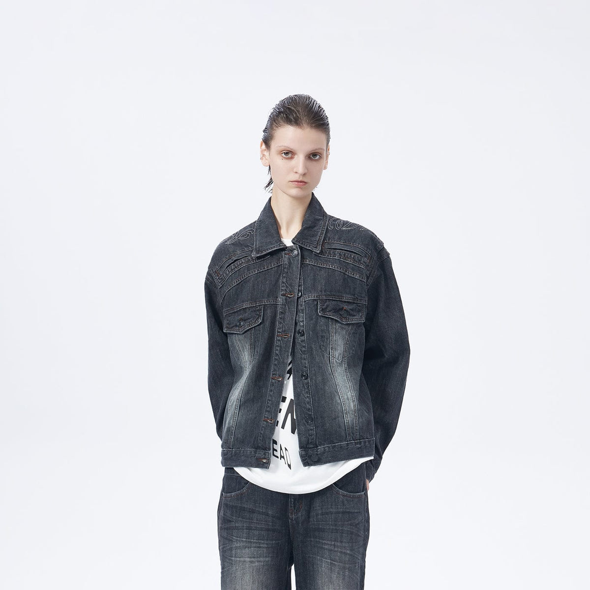 ARTIFICIAL WORLD Deconstructed Faded Denim Jacket