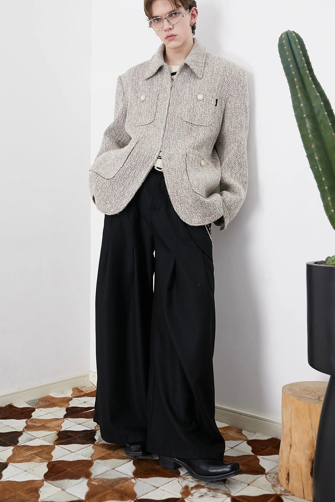 ASSEEN Asymmetrical Tab Pleated Wide-Leg Pants Black