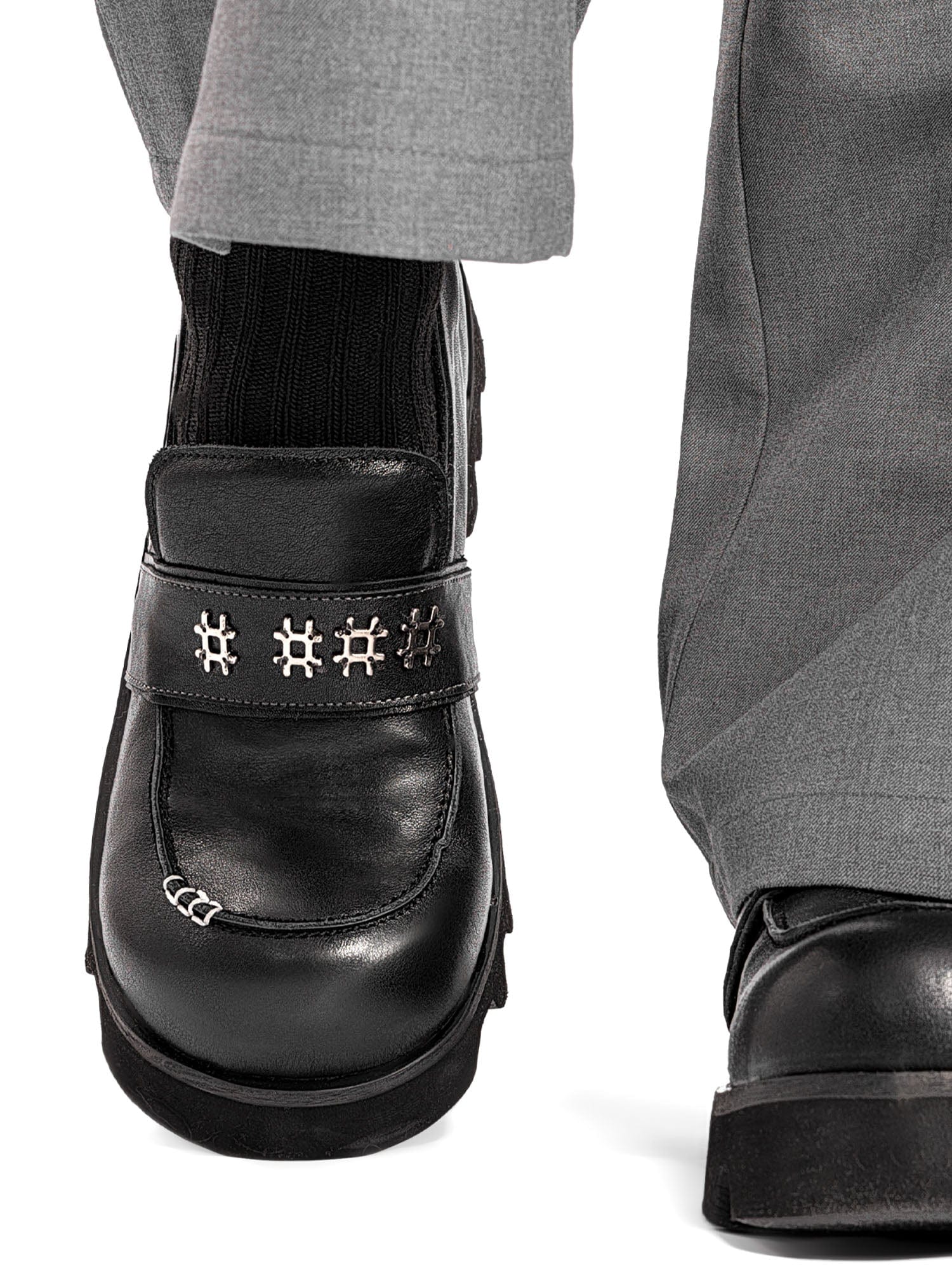 REWRITE Cowhide Chunky Sole Loafers Black
