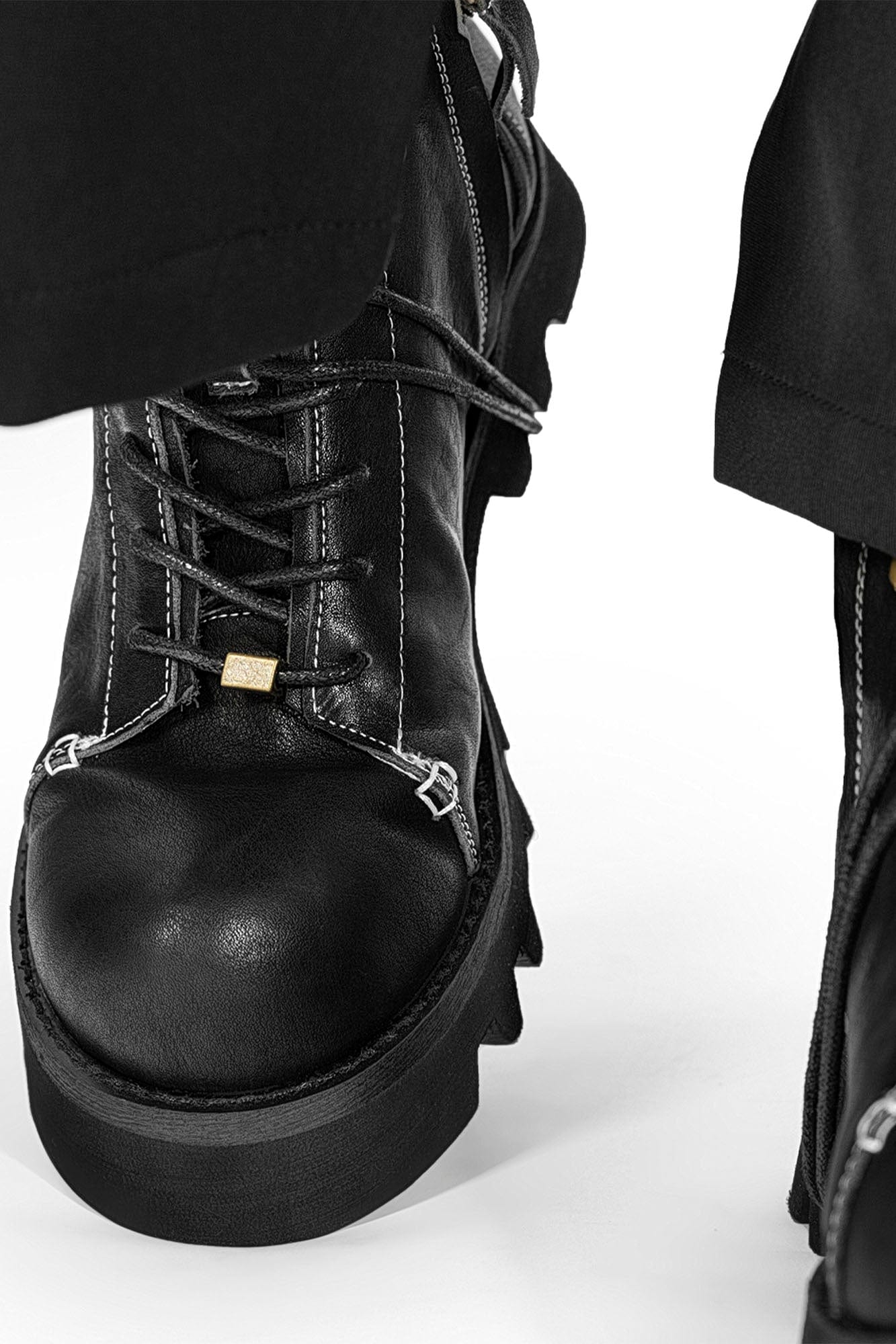REWRITE Stitched Leather Lug Sole Martin Boots