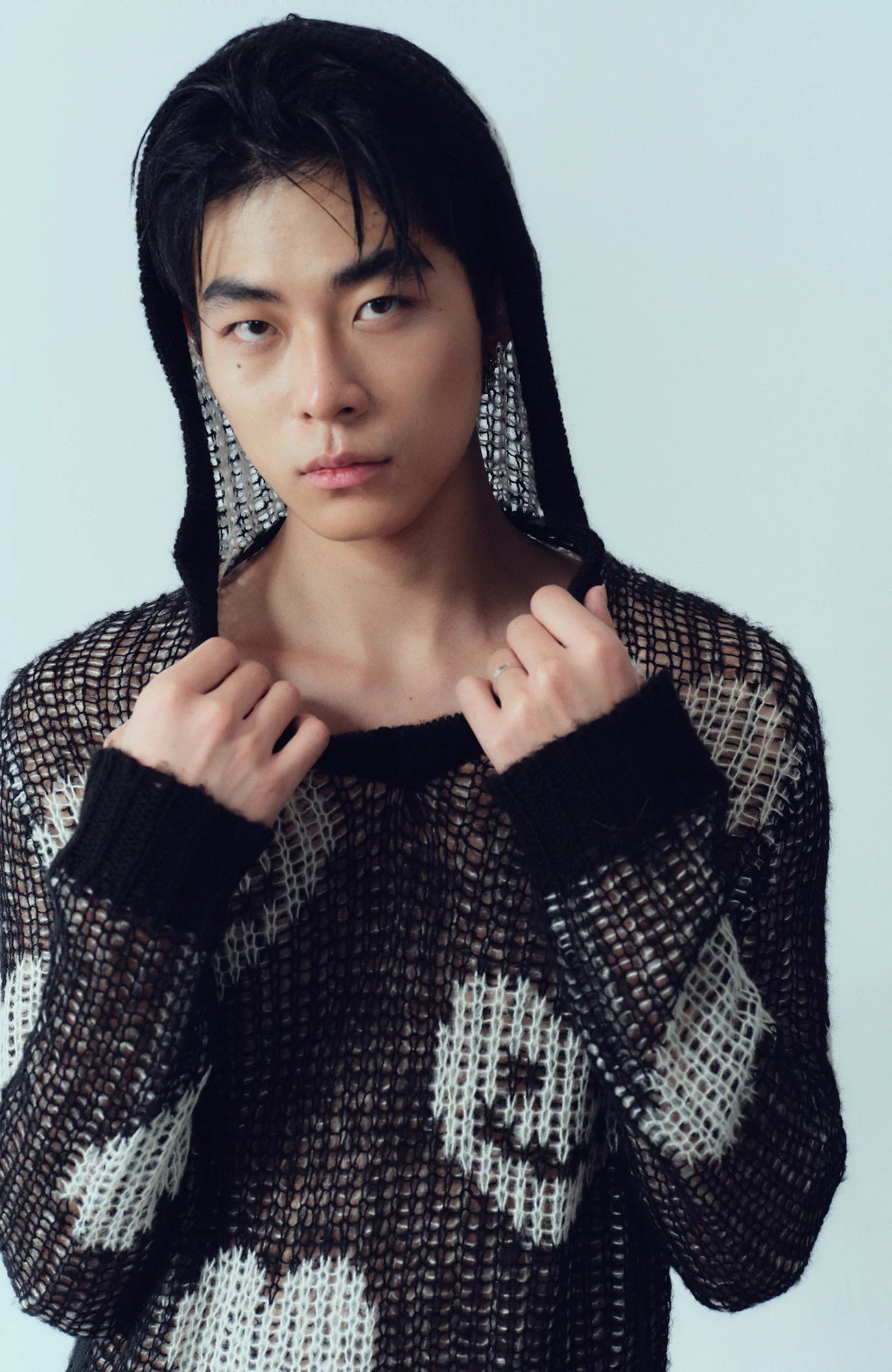 KADAKADA Smiling Heart Jacquard Knit Hoodie