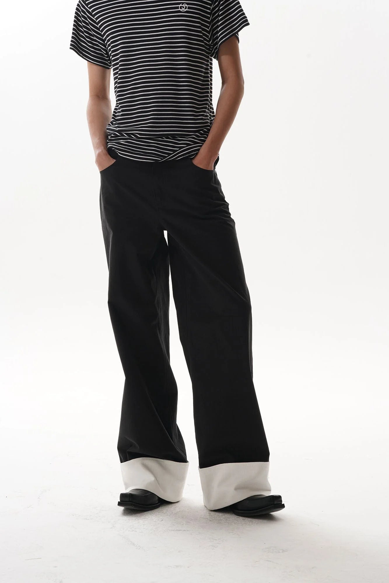 ORAL UTOPIA Contrast Fold-Hem Straight-Leg Pants
