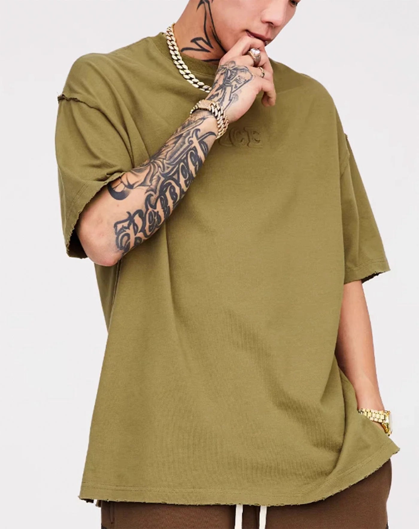 F2CE Essential Embossed LOGO Reversed T-Shirt