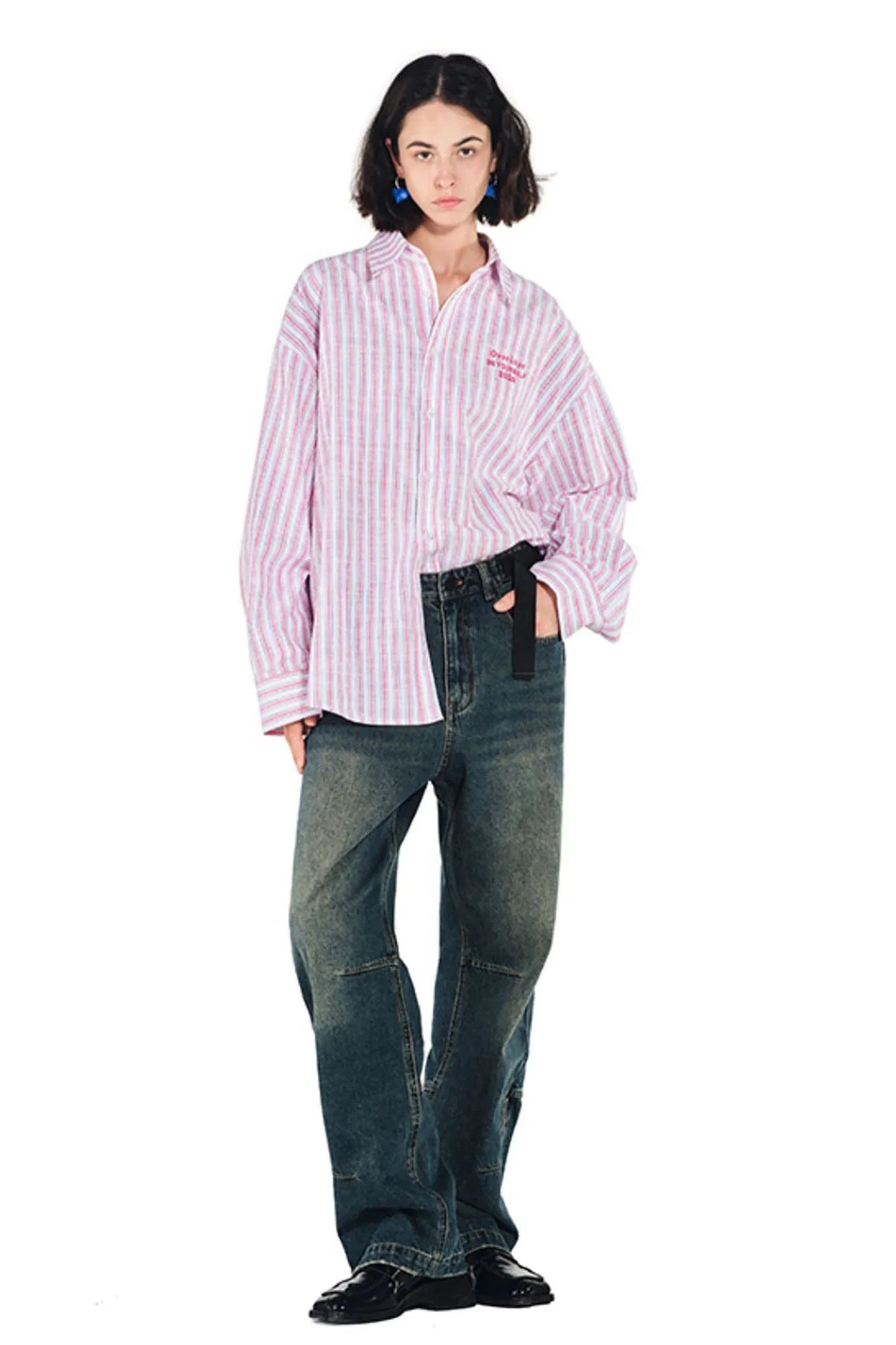 OVERLAPS Washed Knee-Seam Zippered Hem Jeans