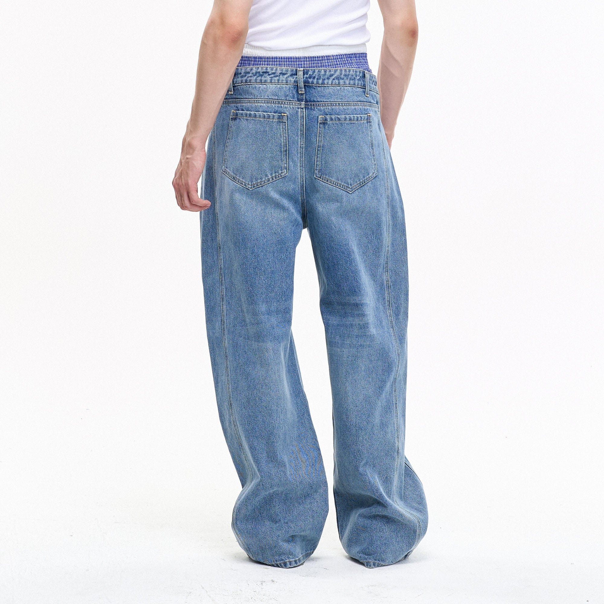 LEONSENSE Essential Oversized Curved Jeans