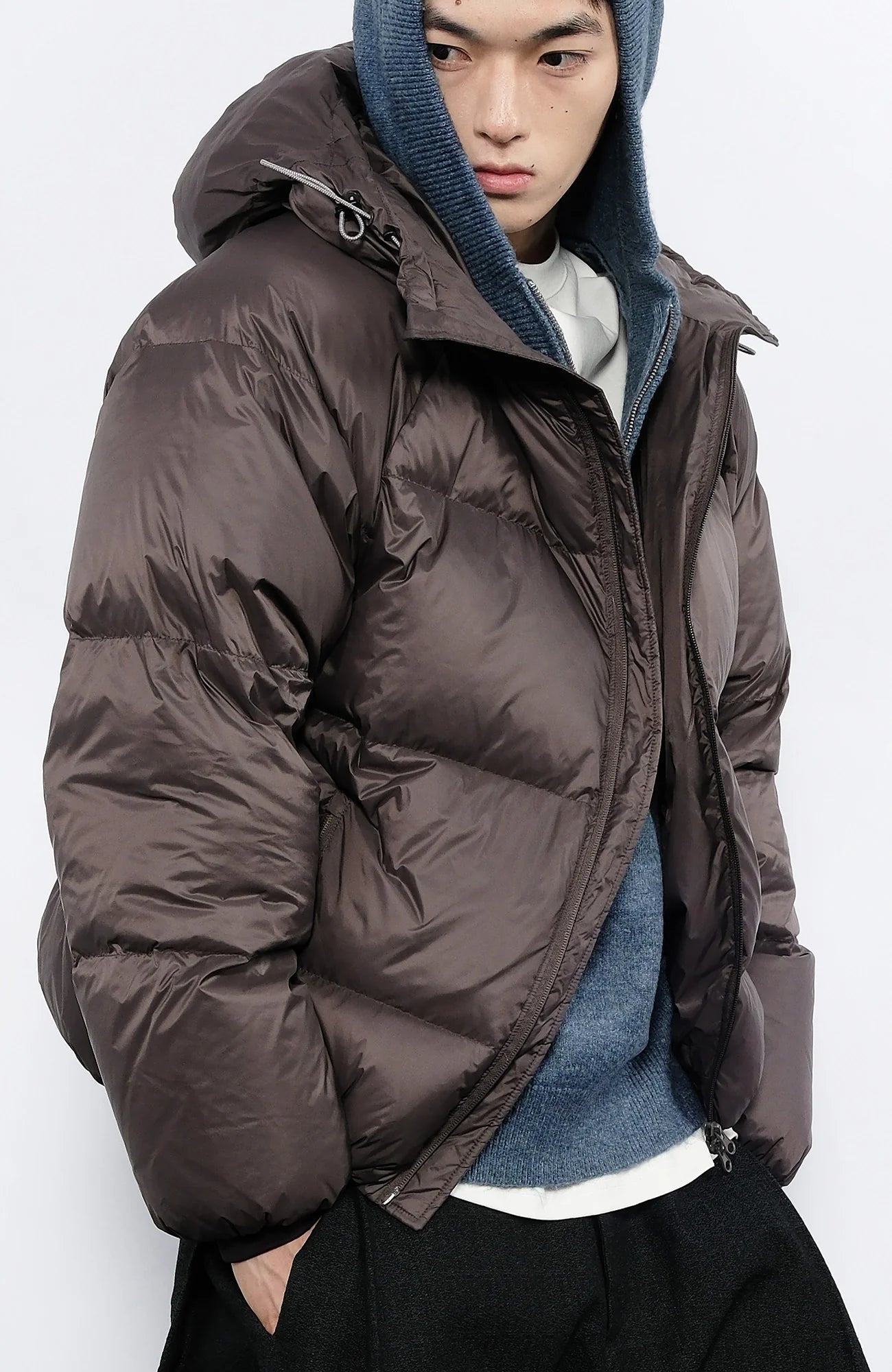 7440 37 1 Drawstring Hooded Thickened Down Puffer