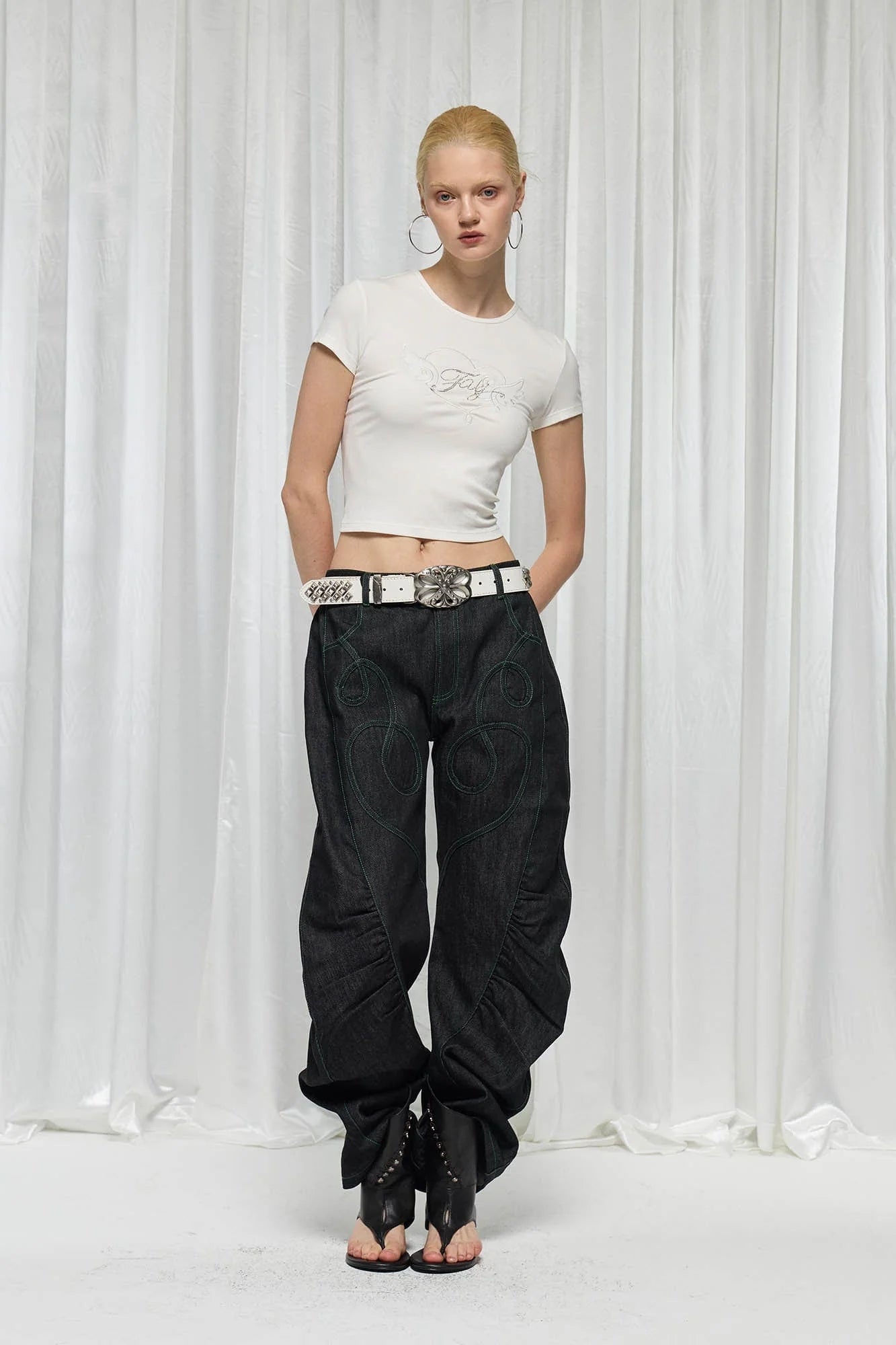 DND4DES×Faychui Spiral Patch Ruched Spliced Curved Jeans