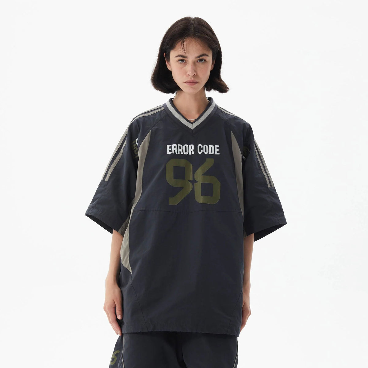 ERROR CODE ROBOT Athletic No.96 Spliced V-Neck Jersey