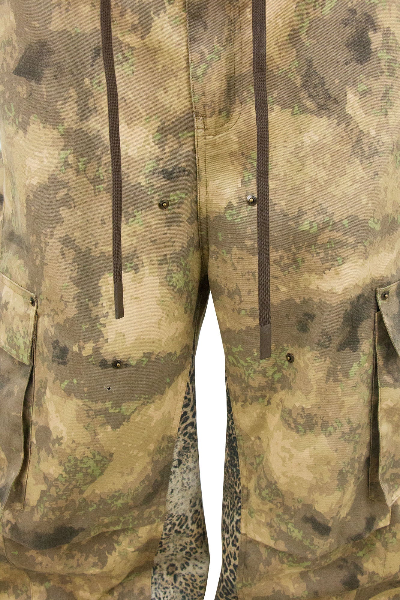 RELABEL Leopard Panel Camo Cargo