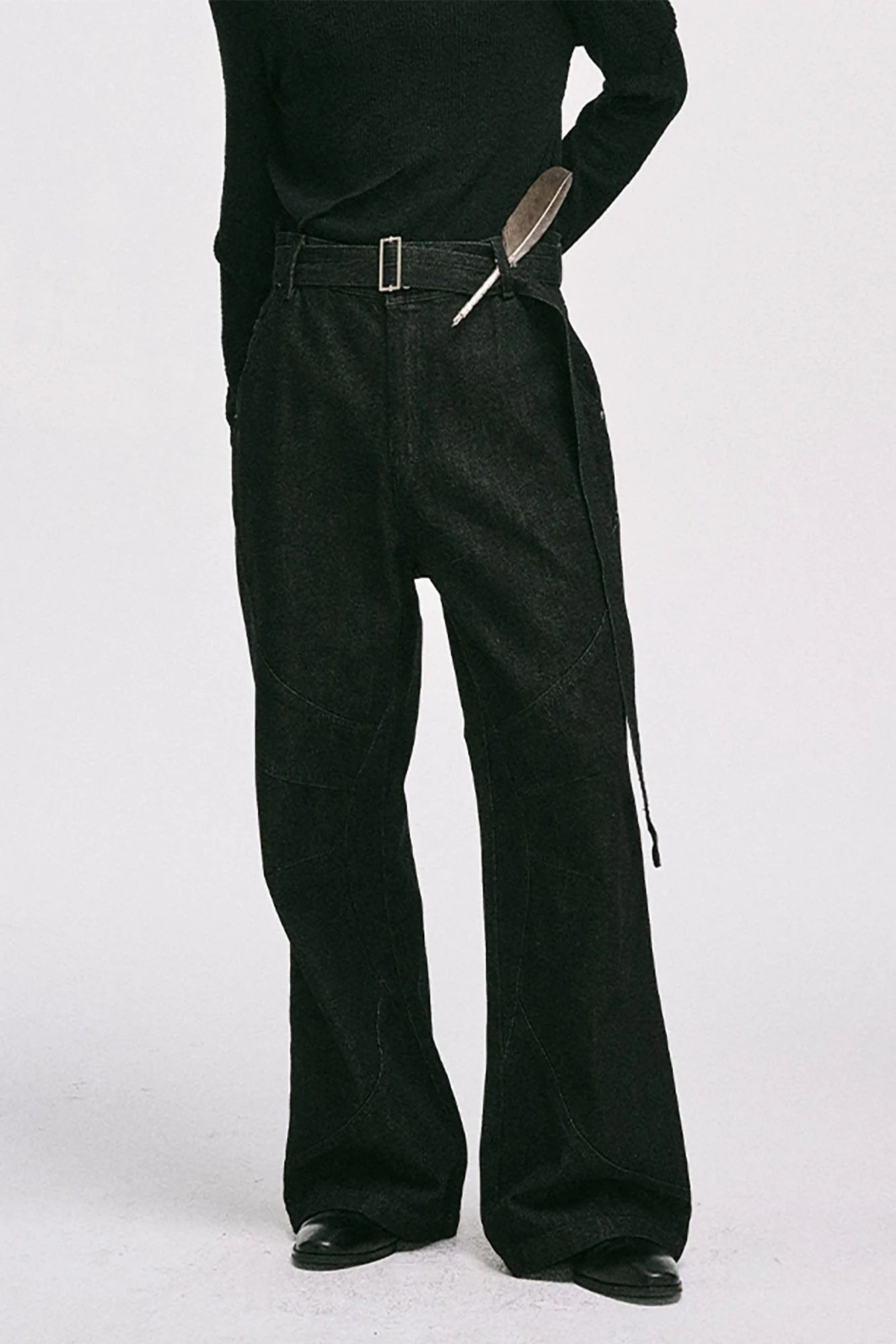 CATSSTAC Essential Panel Belt Wide-Leg Jeans