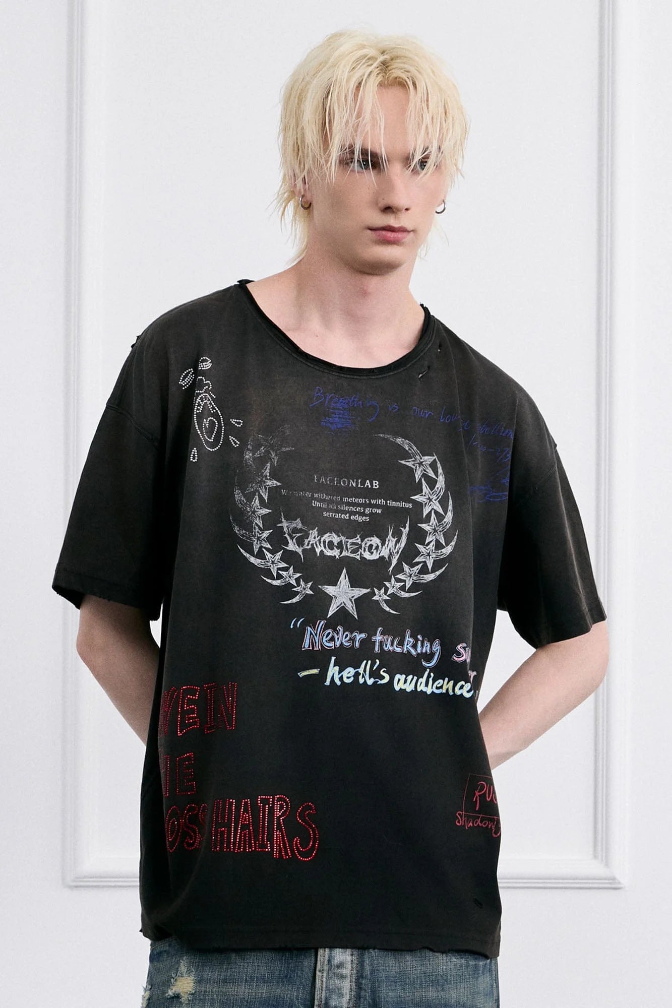 FACEONLAB Punk Graffiti Diamond Distressed T-Shirt