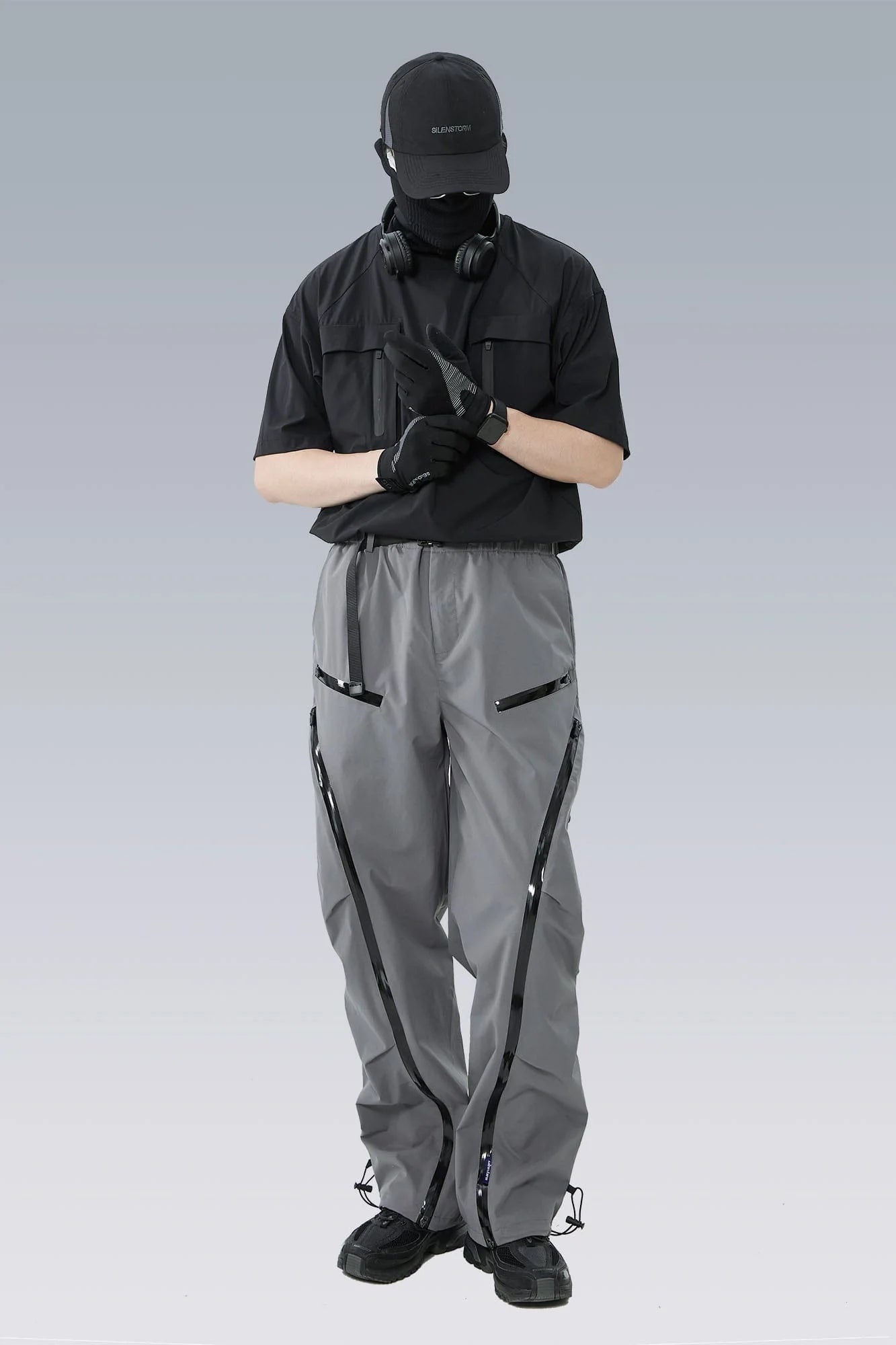 SILENSTORM Arc-Zip Crinkled Water-Repellent Utility Pants