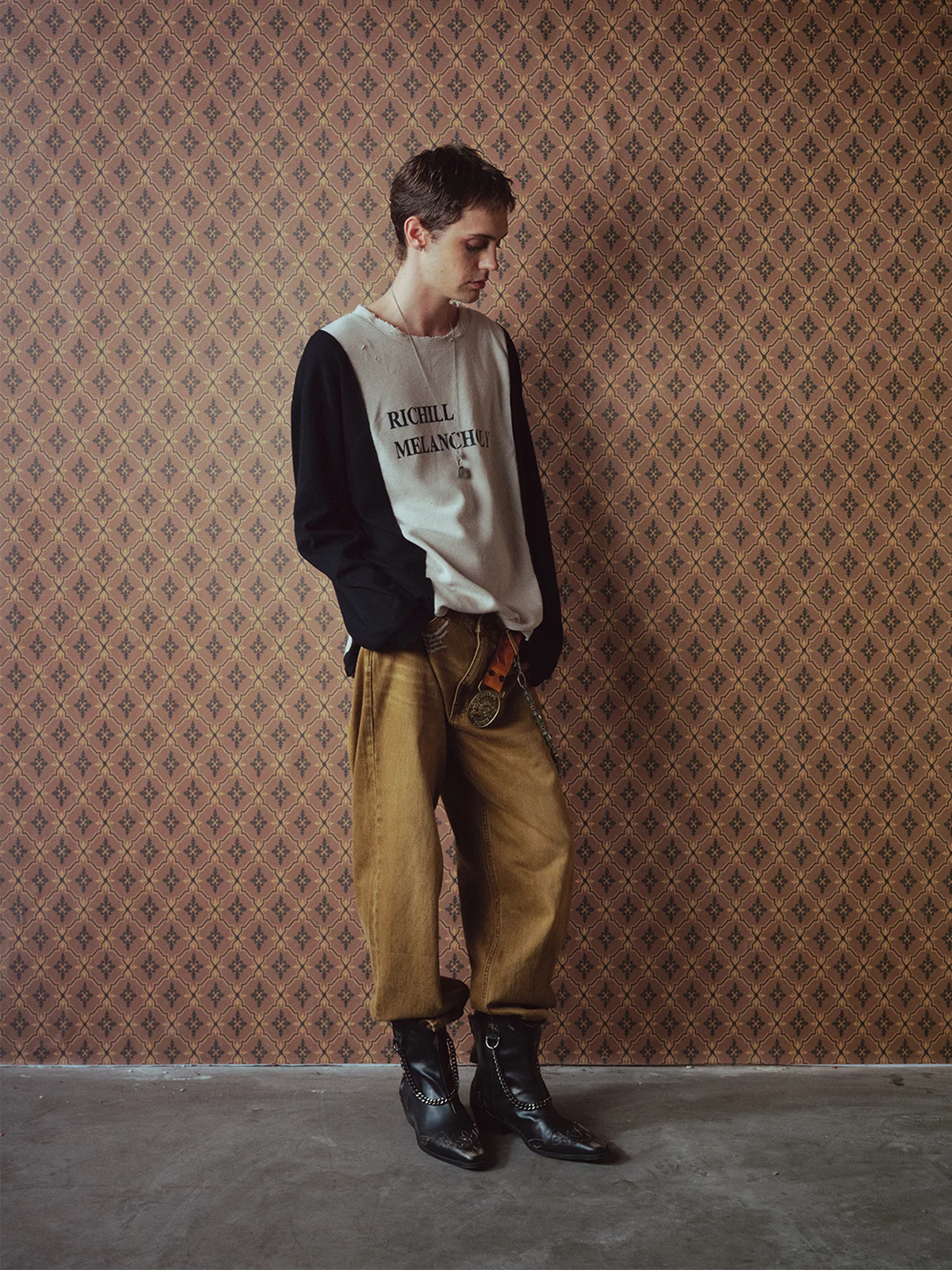 RICHILL Washed Slogan Embroidery Dual-Button Jeans