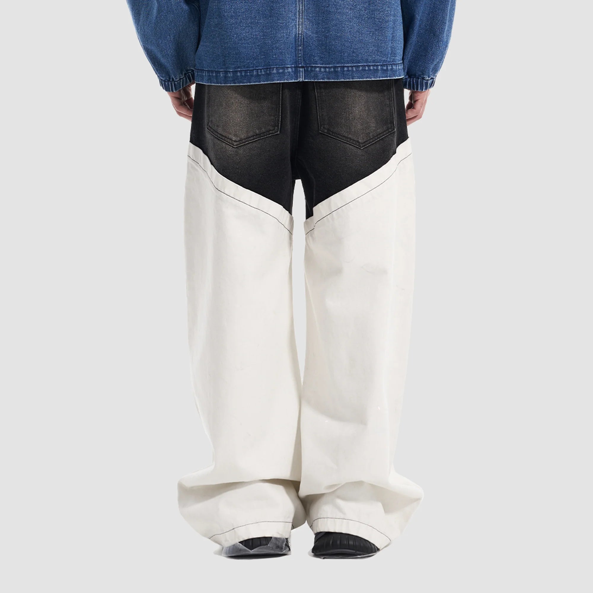 VANN VALRENCE Washed Contrast Panel Oversized Jeans