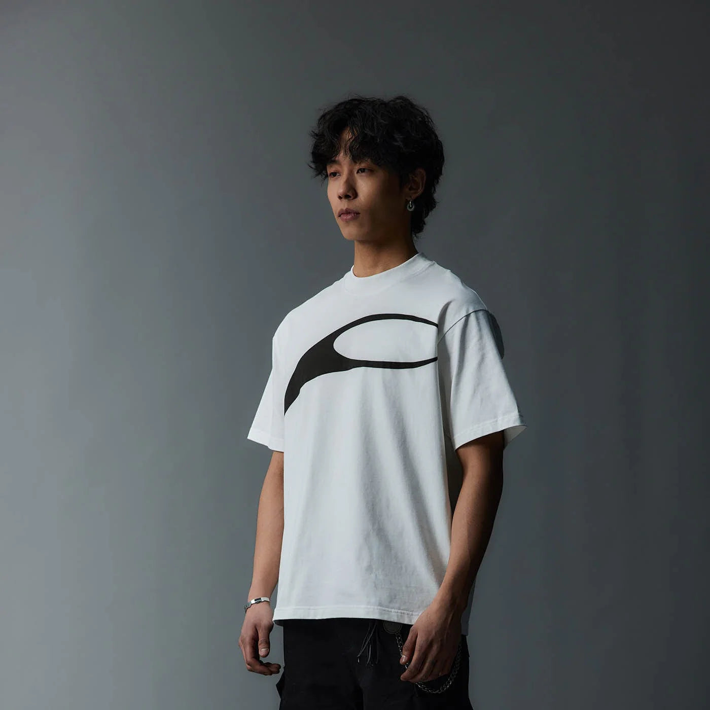 WHISTLEHUNTER Crescent Logo T-Shirt