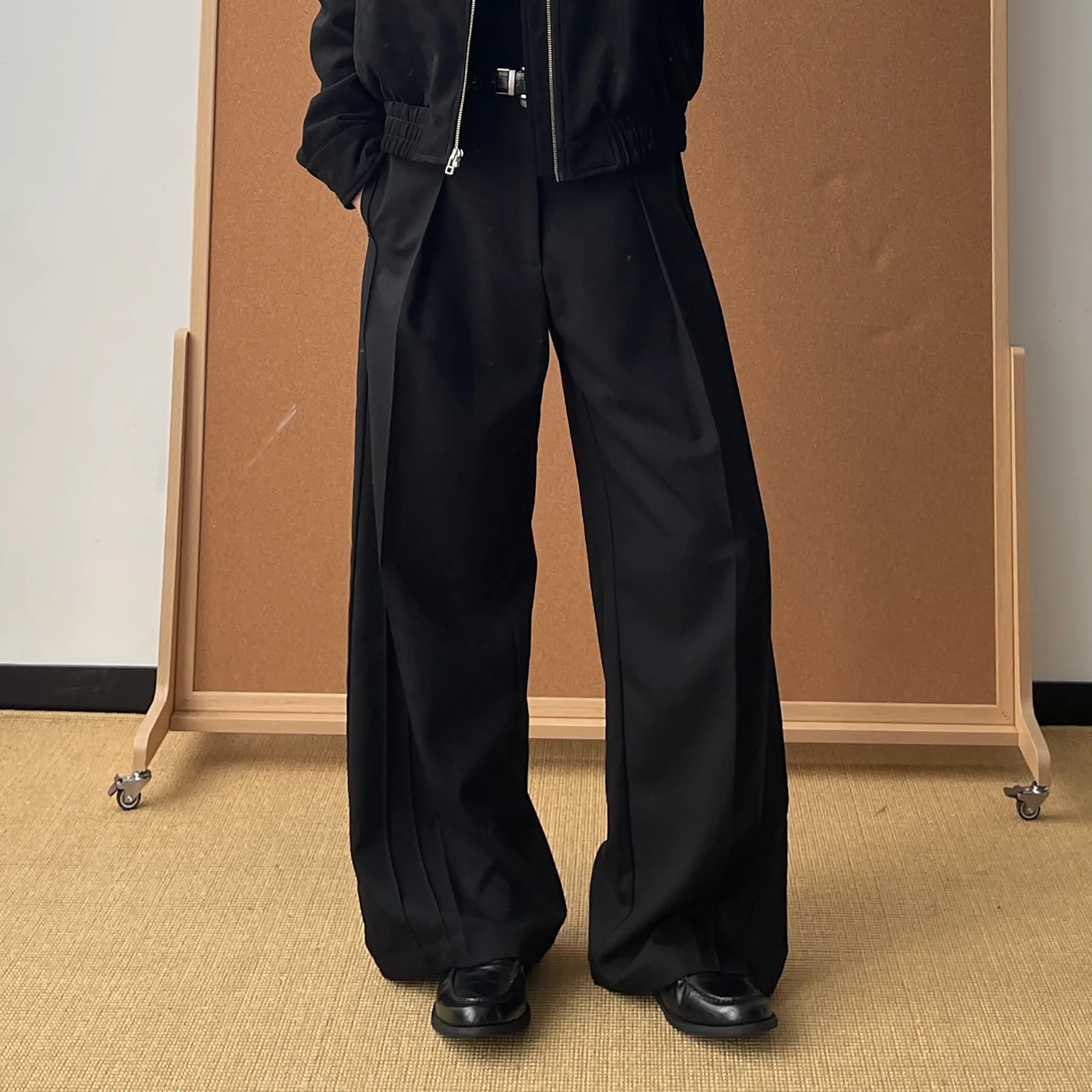 OKAYTHXBYE Essential Pleated Wide-Leg Trousers
