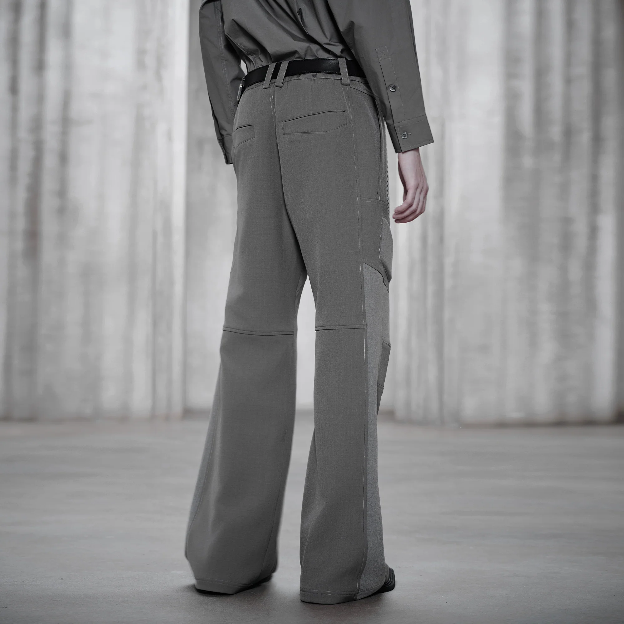 FACEONLAB Paneled Armor Padding Straight-Leg Pants