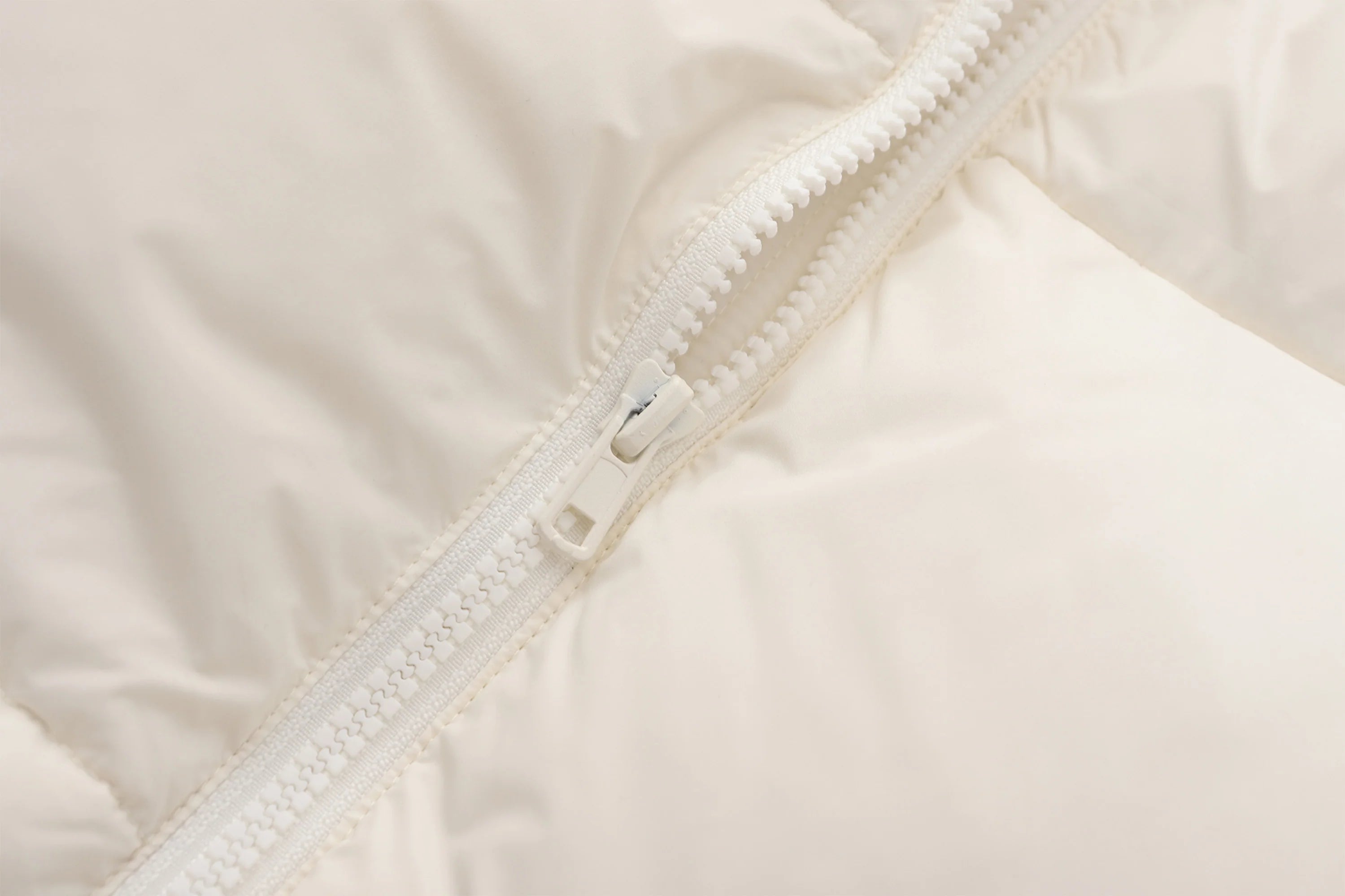 VANN VALRENCE Classic Stand-Collared Duck-Down Oversized Jacket