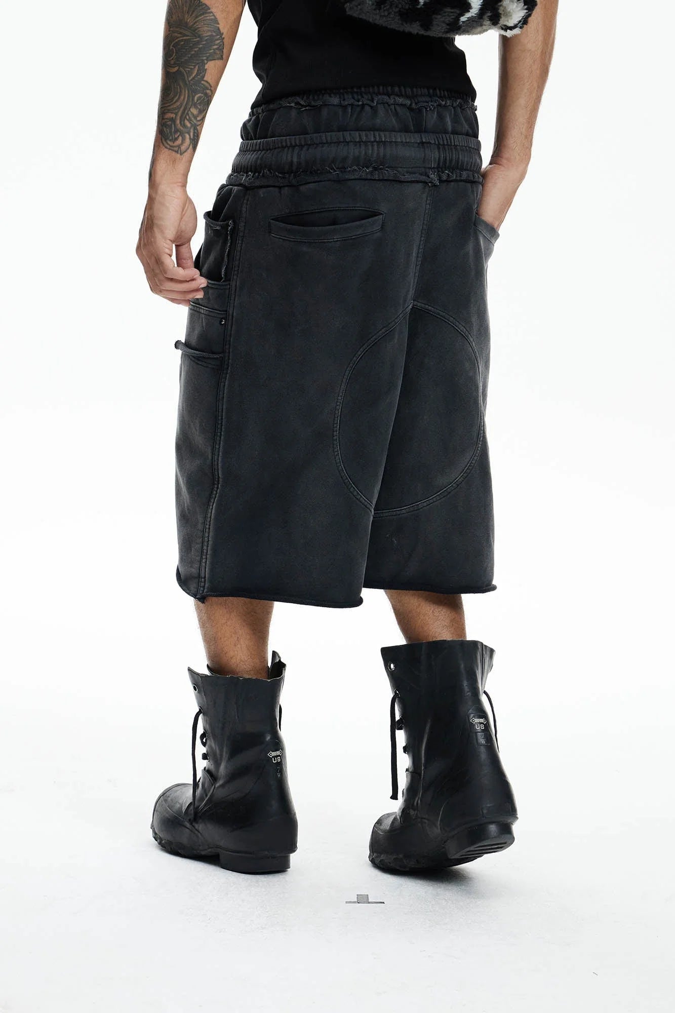 DND4DES Deconstructed Distressed Double-Knee Shorts