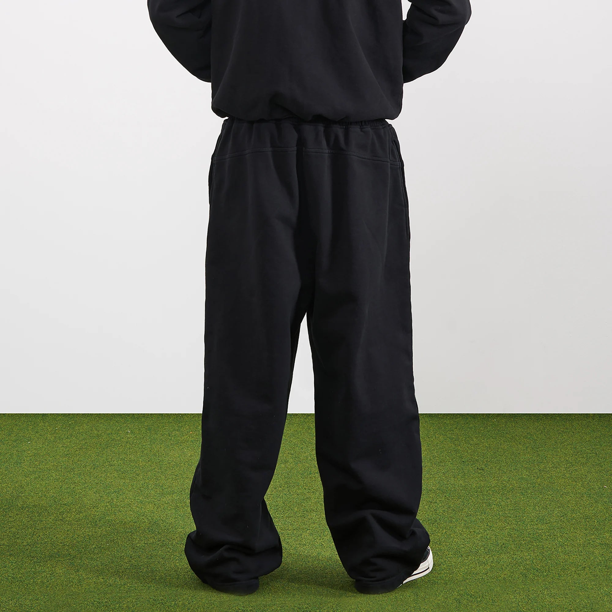 PMW Oversized Curved Wide-Leg Sweatpants