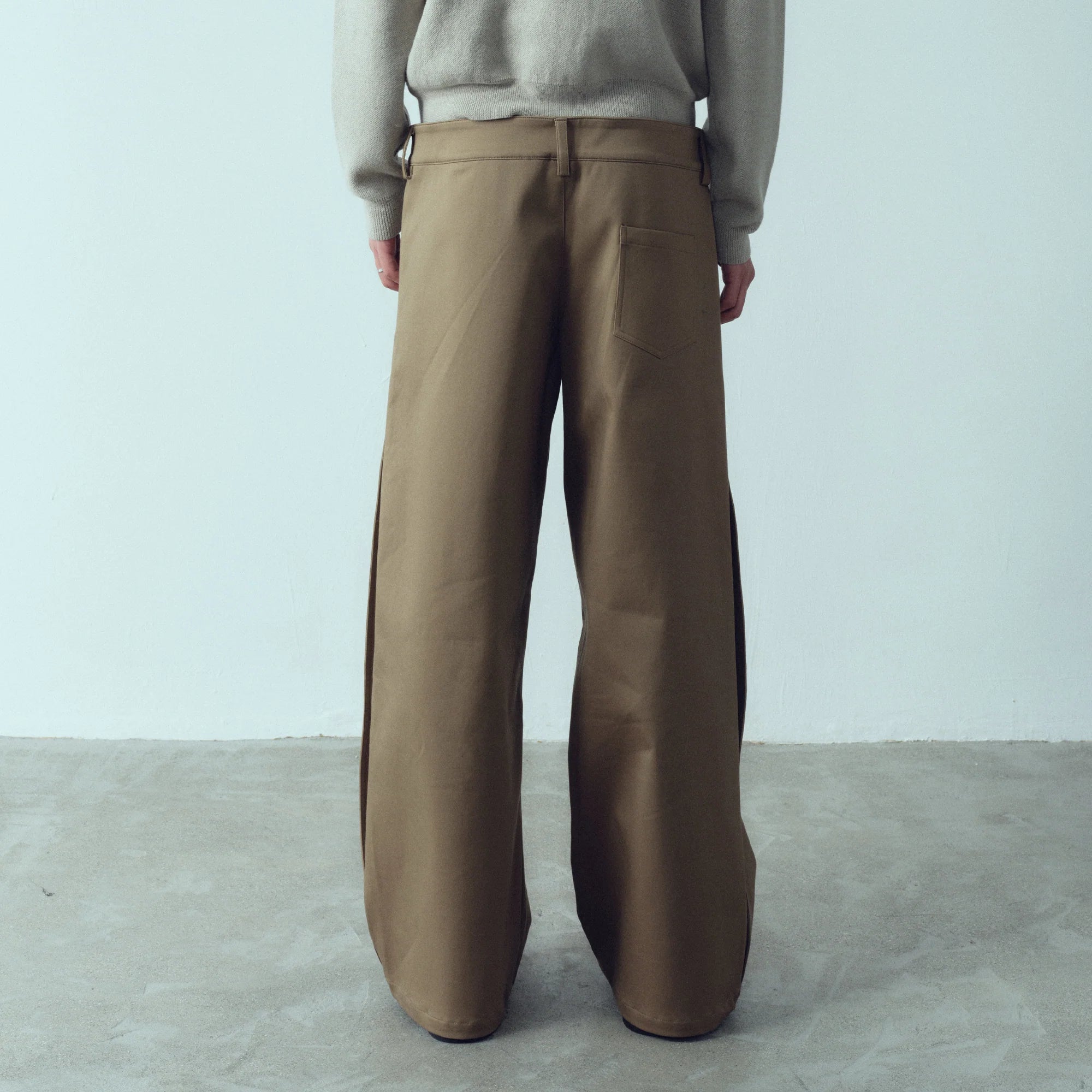 KADAKADA Dual-Waist Contrast Panel Trousers