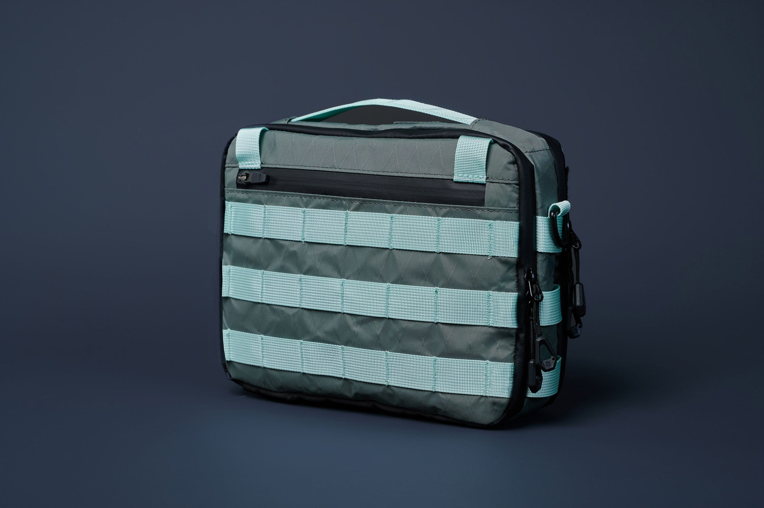 OVERCLOCK ROAM Utility Tablet Organizer