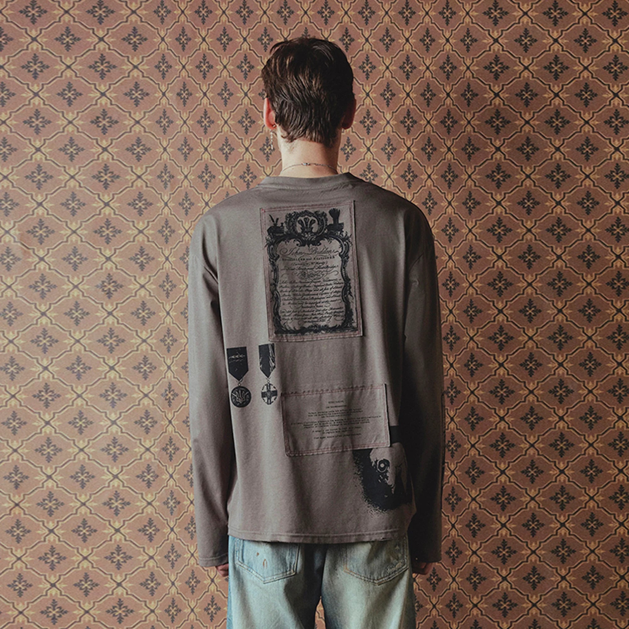 RICHILL Military Graphic Patch Long-Sleeve Tee