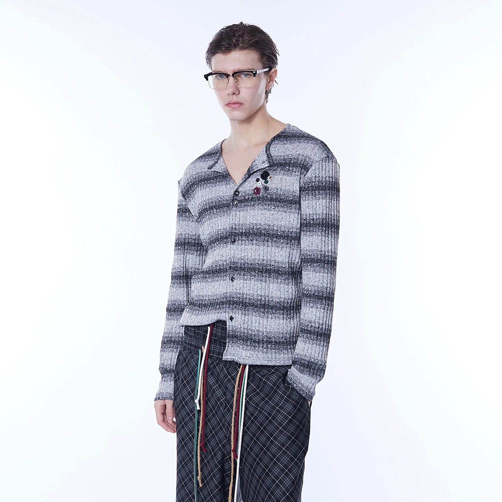 ASSEEN Horizontal Gradient Stripe Button Cardigan Gray