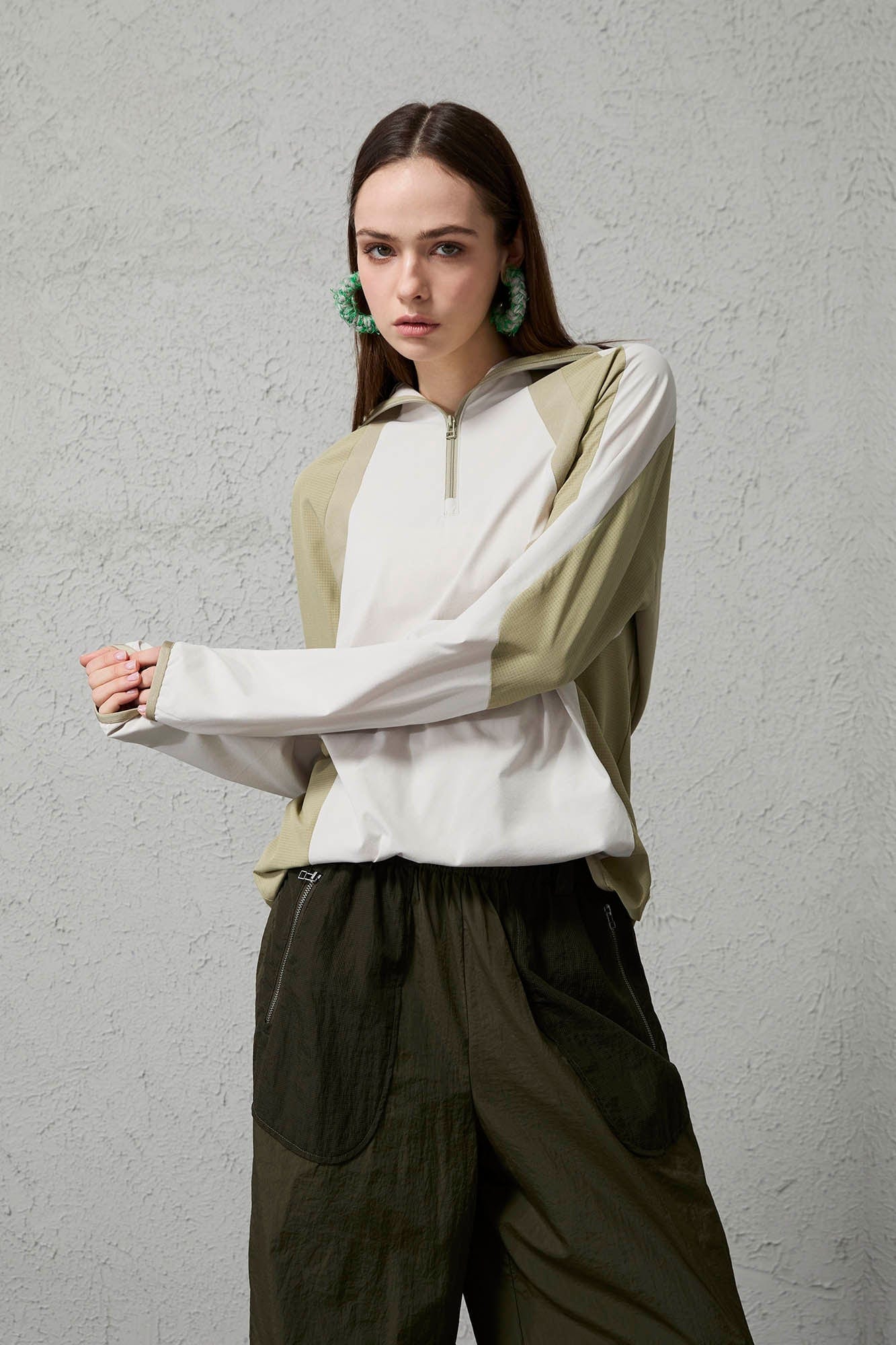 ORGANIC EMOTION Contrast Spliced Hooded Sorona Pullover Jacket