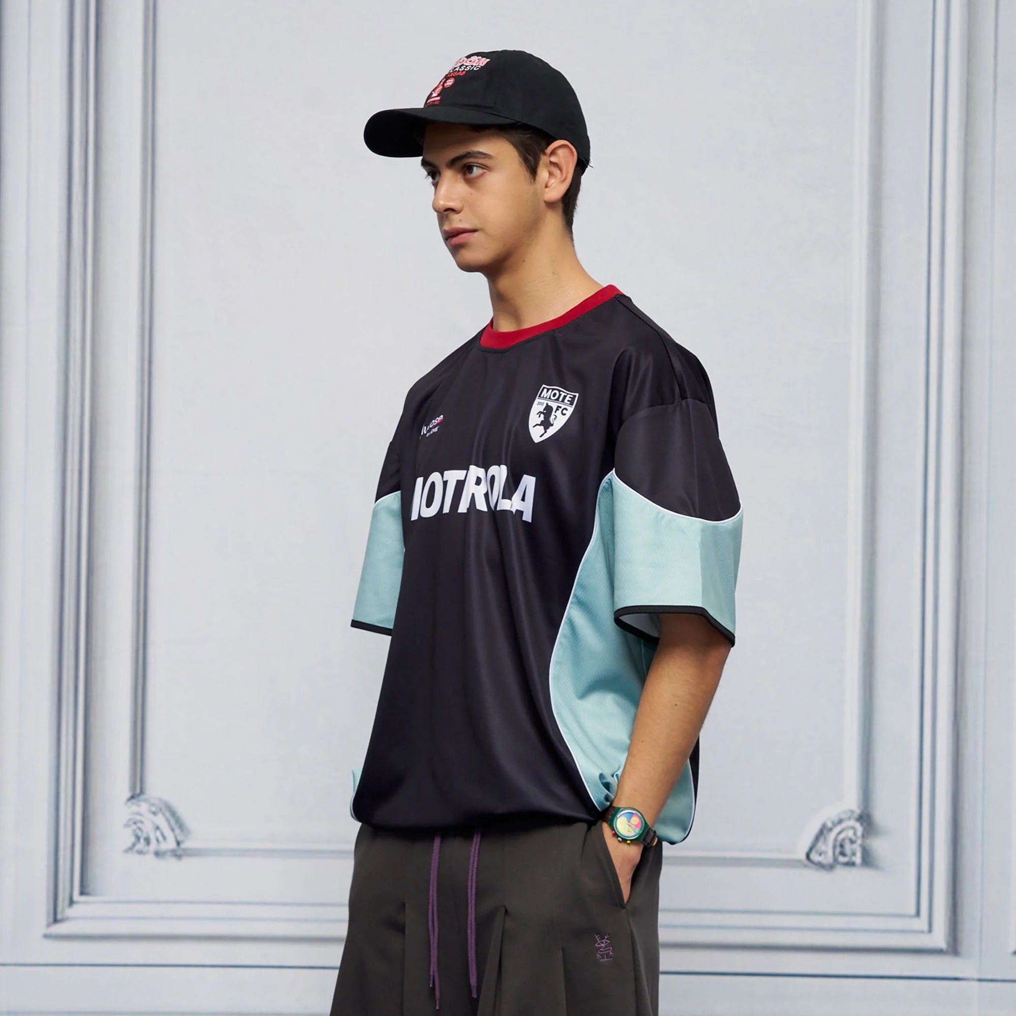 UNLIMITED MOTE x glucose by RMK Contrast Spliced Drawstring Hem Jersey