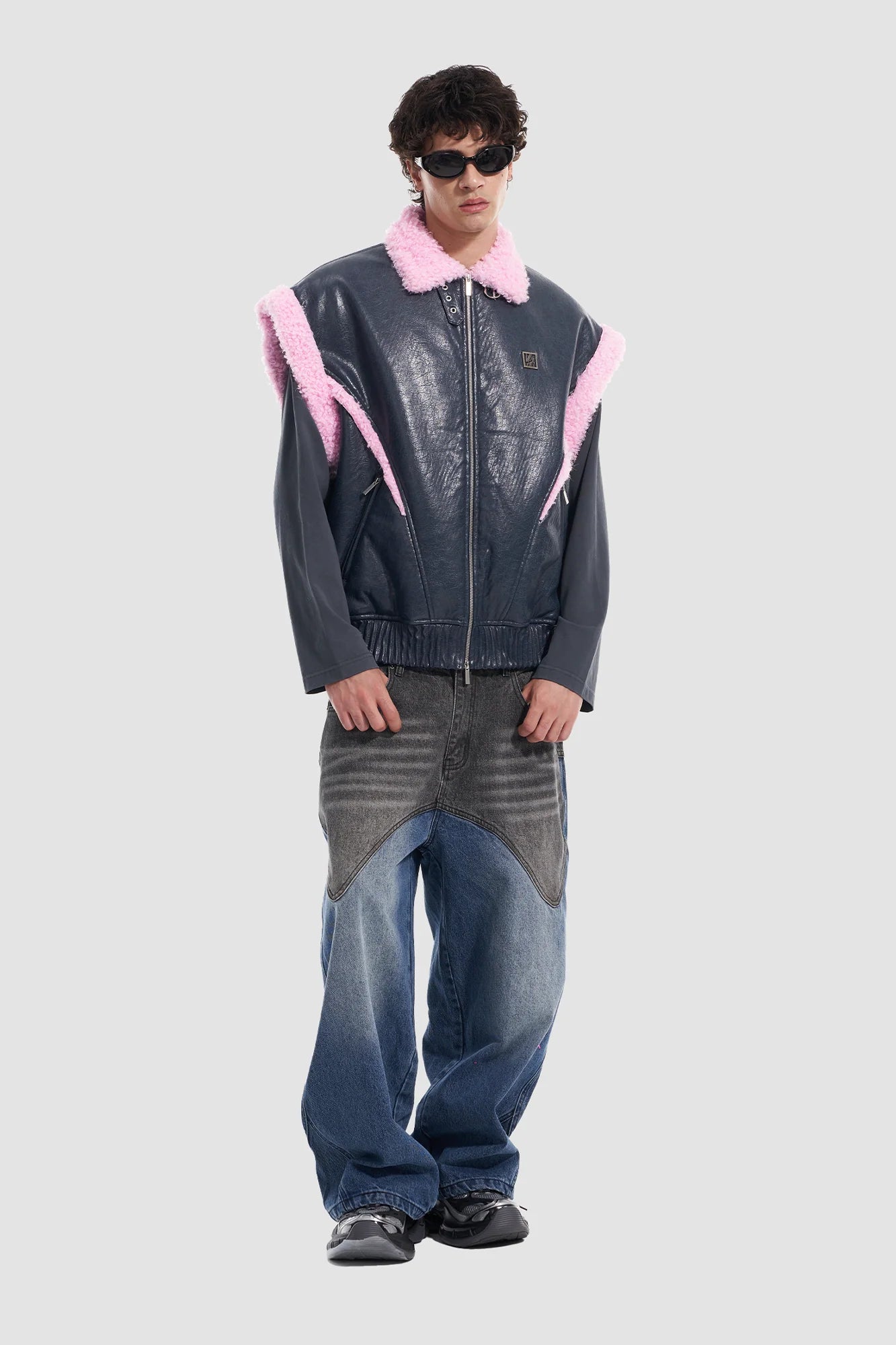VANN VALRENCE Contrast Faded-Wash Paneled Jeans