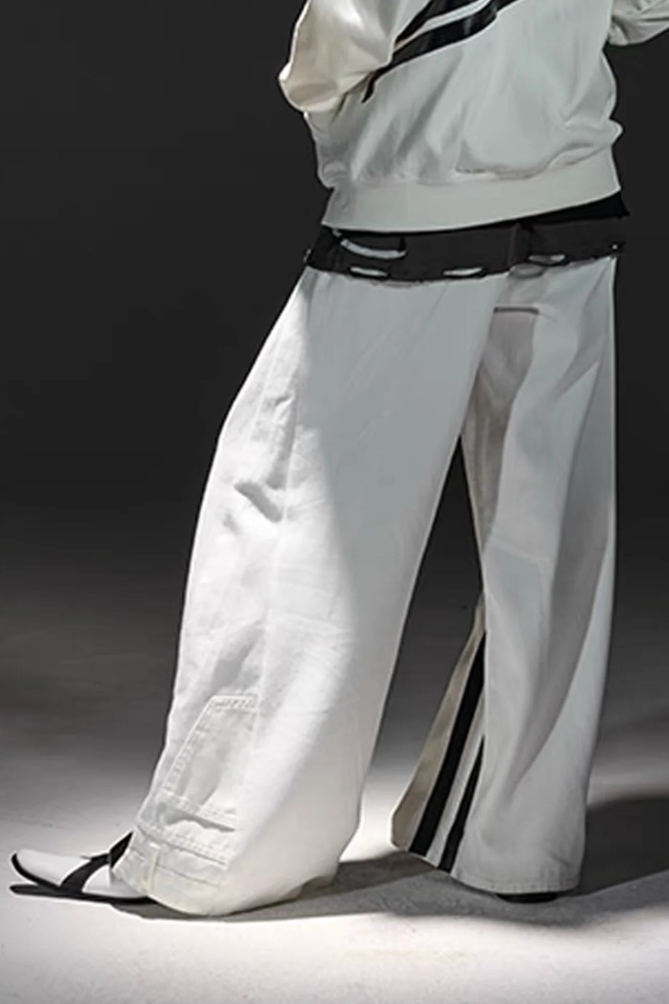 NOTHINGNESS WORLD Four-Stripe Wide-Leg Sweatpants