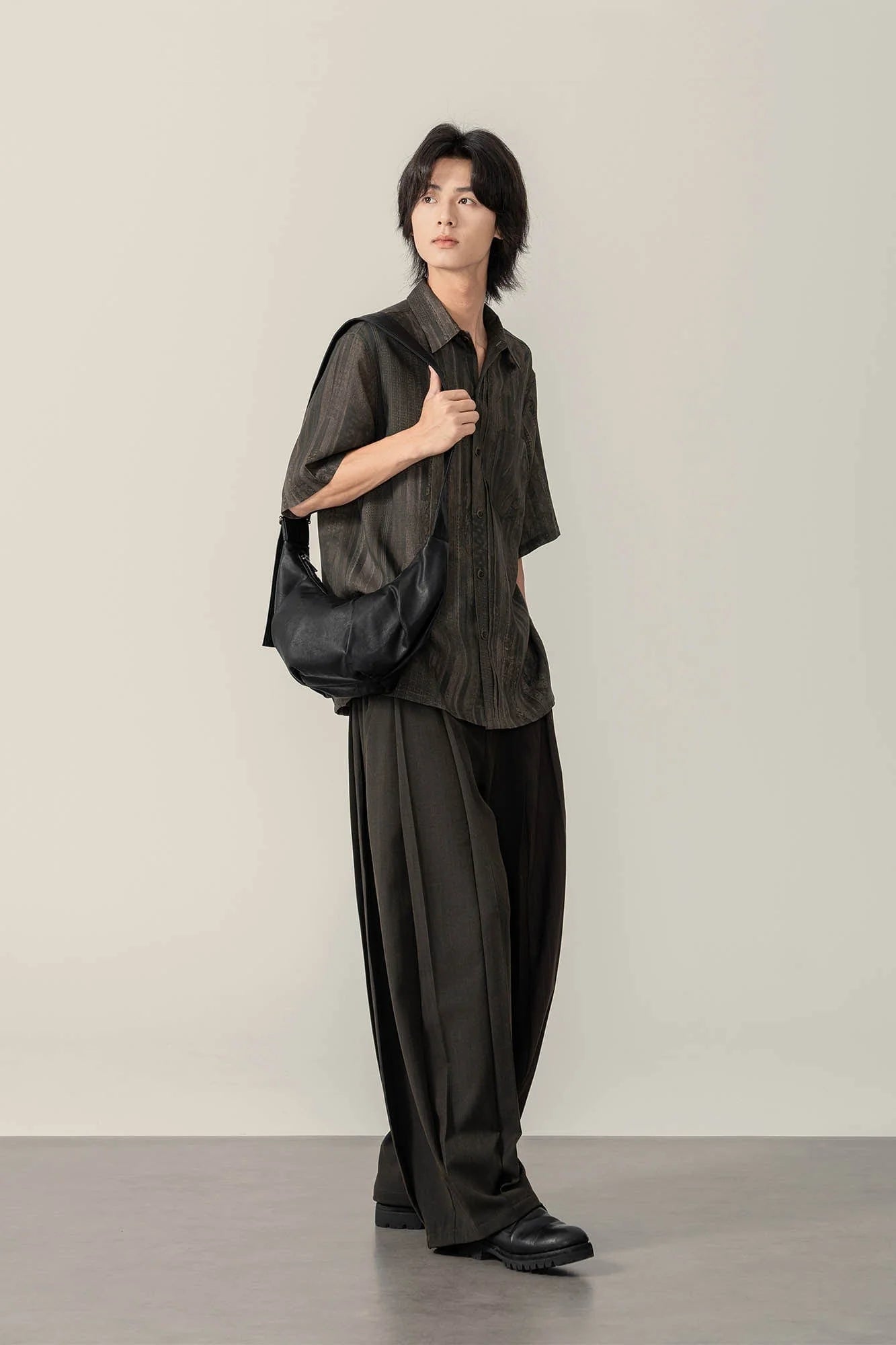 MOITIEDEPETALE Pleated Waxed Leather Croissant Bag