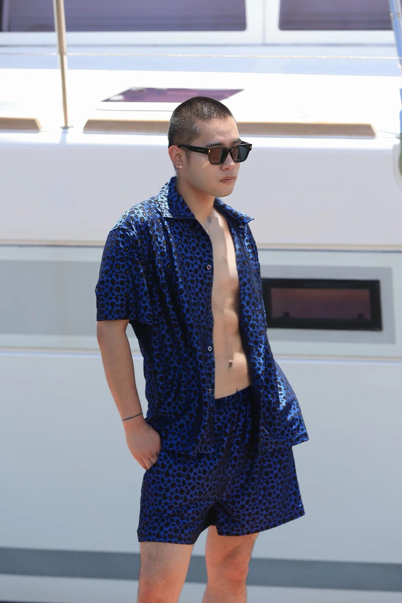 SOURPLUM Leopard Satin Half Shirt