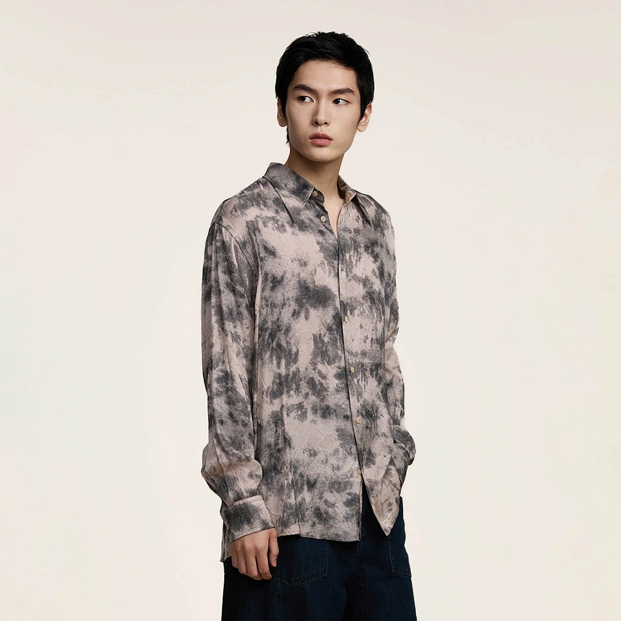 OPICLOTH Twist-Front Tie-Dye Shirt