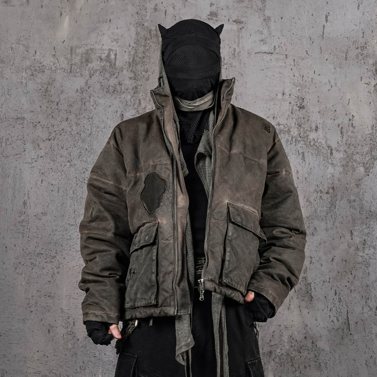 UNDERWATER Distressed Wanderer Patchwork Padded Jacket