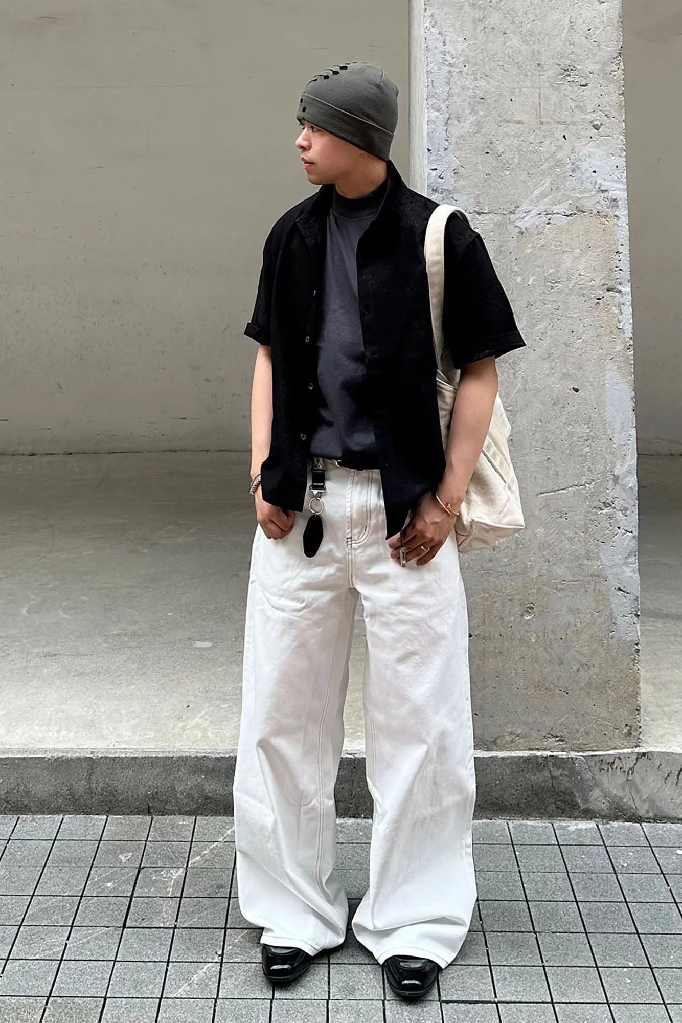 OKAYTHXBYE Floral Embossed Stand Collar Shirt