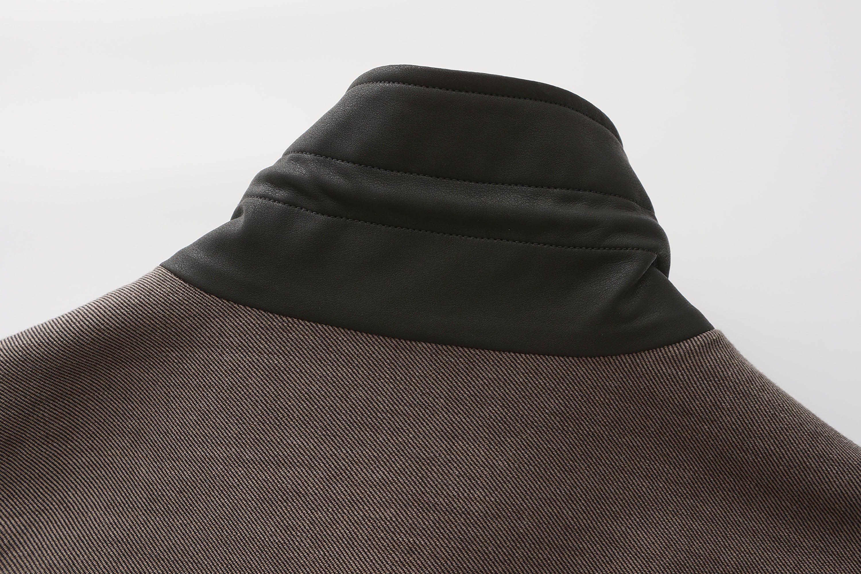 ORAL UTOPIA Multi-Pocket Drawstring Barn Jacket