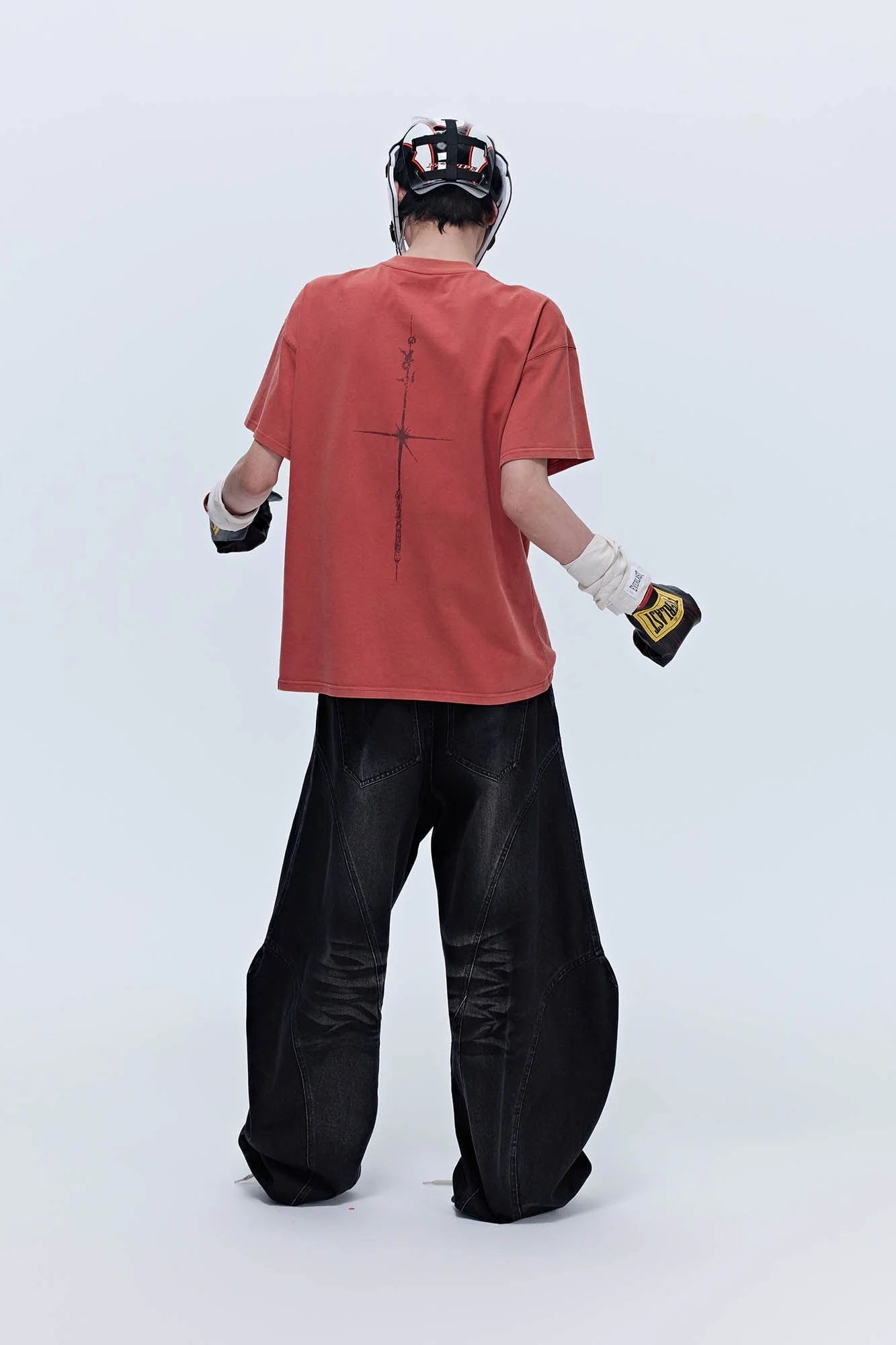 SAVAGEGROWTHWORLD Arc-Paneled Washed Oversized Balloon Jeans
