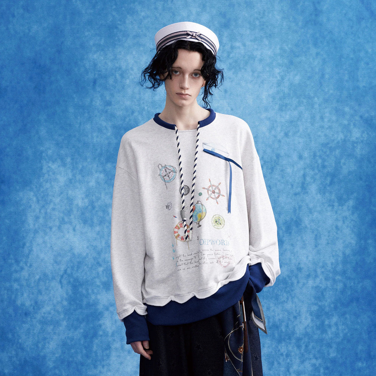 OIPWORD Voyager Graphic Scallop-Hem Sweatshirt