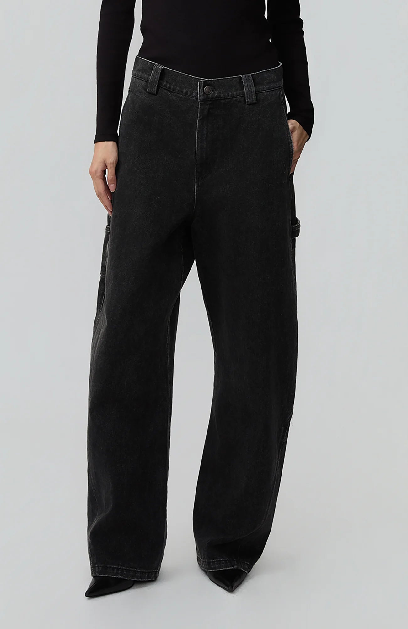 OPICLOTH Classic Washed Panel Straight-Leg Jeans