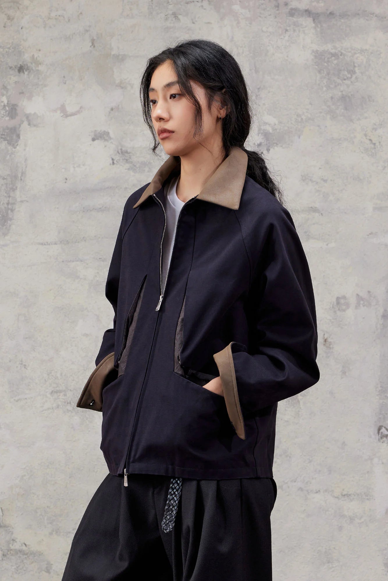 ALVNG AR ANTS Contrast Faux-Leather Collar Jacket
