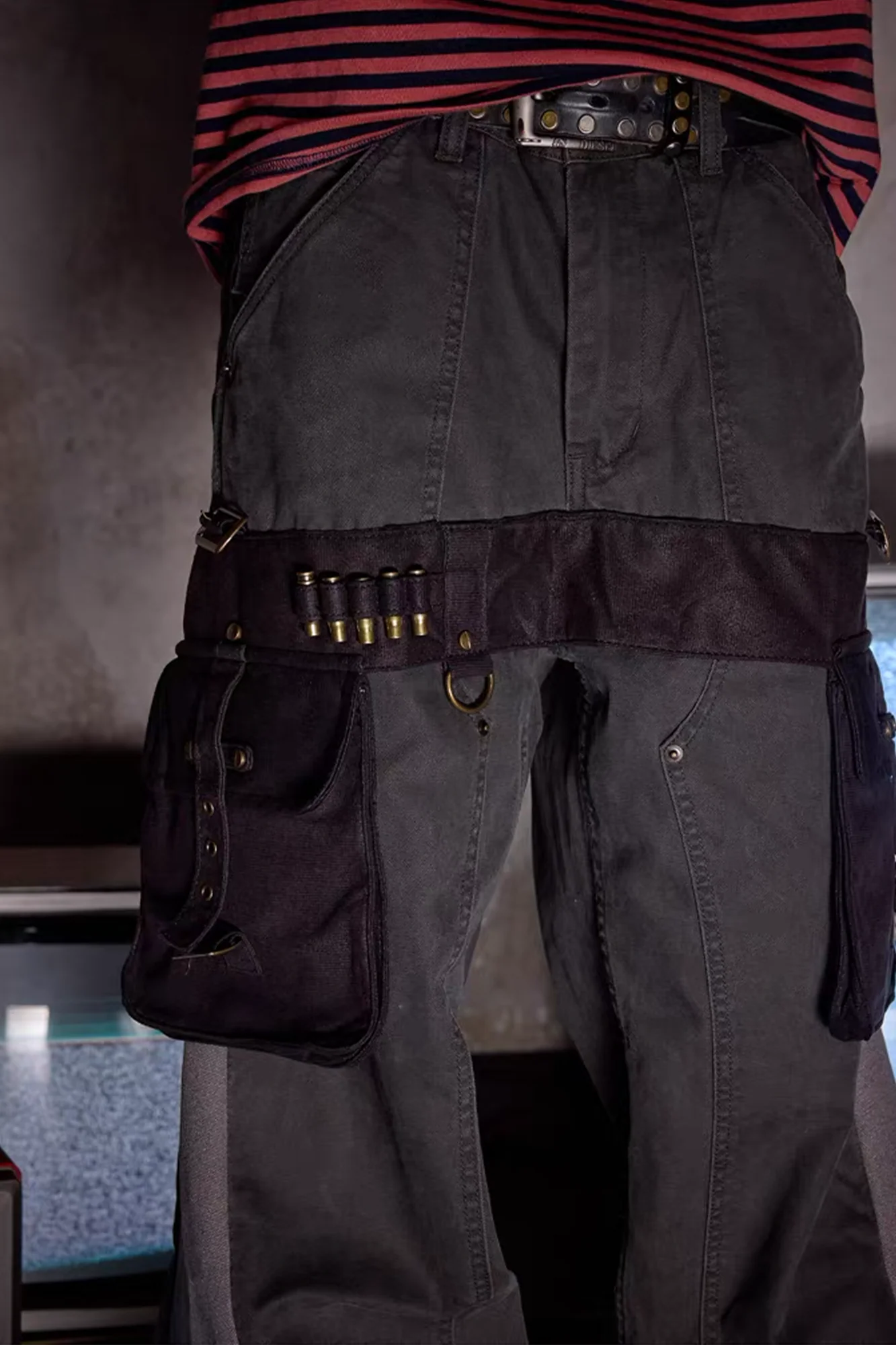 NOTHINGNESS WORLD Strap-On Pouch Utility Wide-Leg Pants
