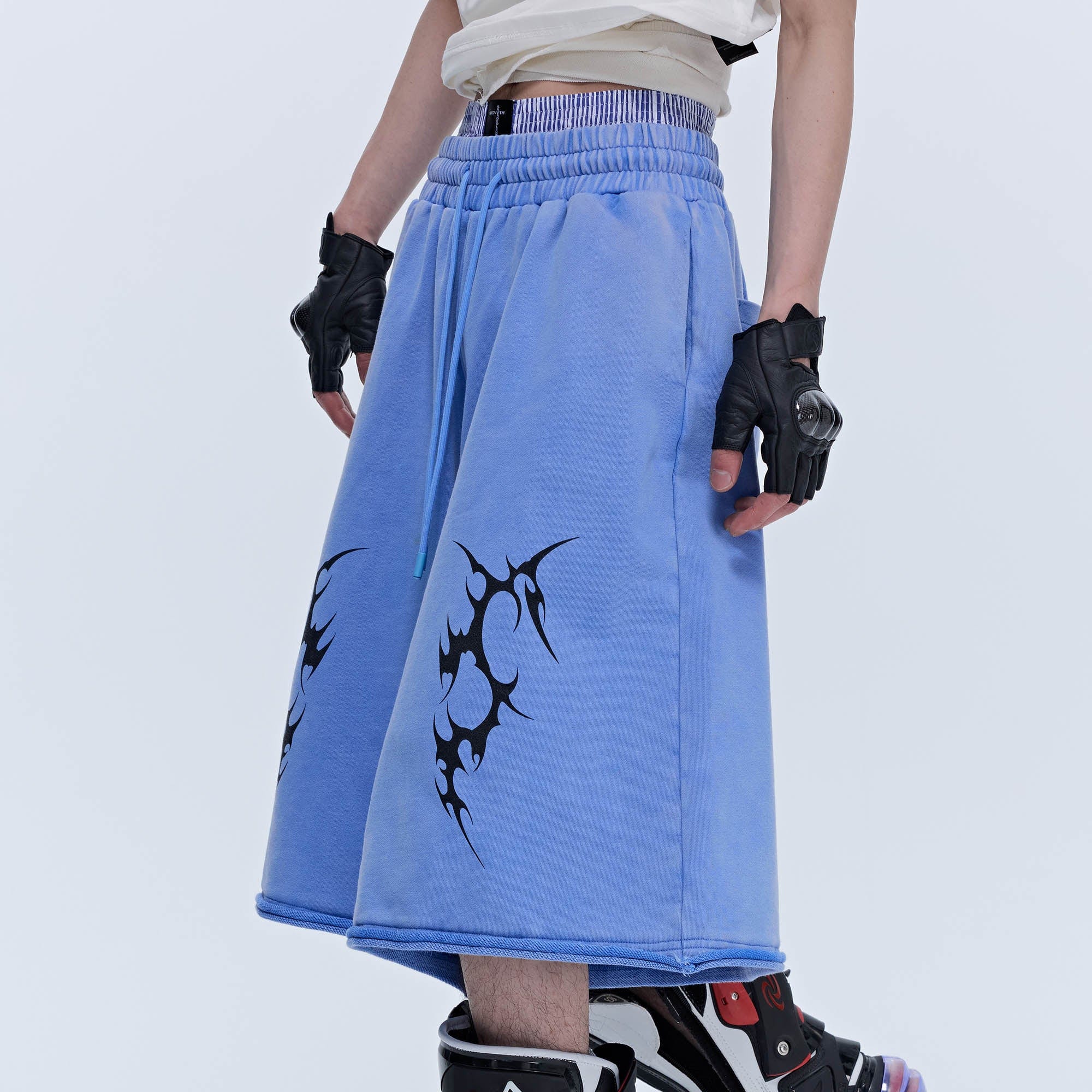 SAVAGEGROWTHWORLD Thorn Washed Drawstring Shorts